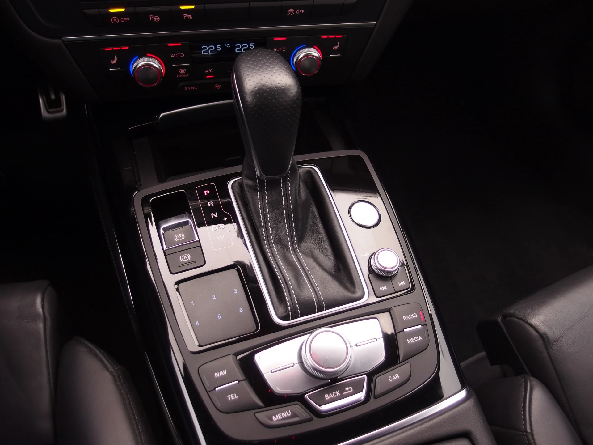 Hoofdafbeelding Audi A6