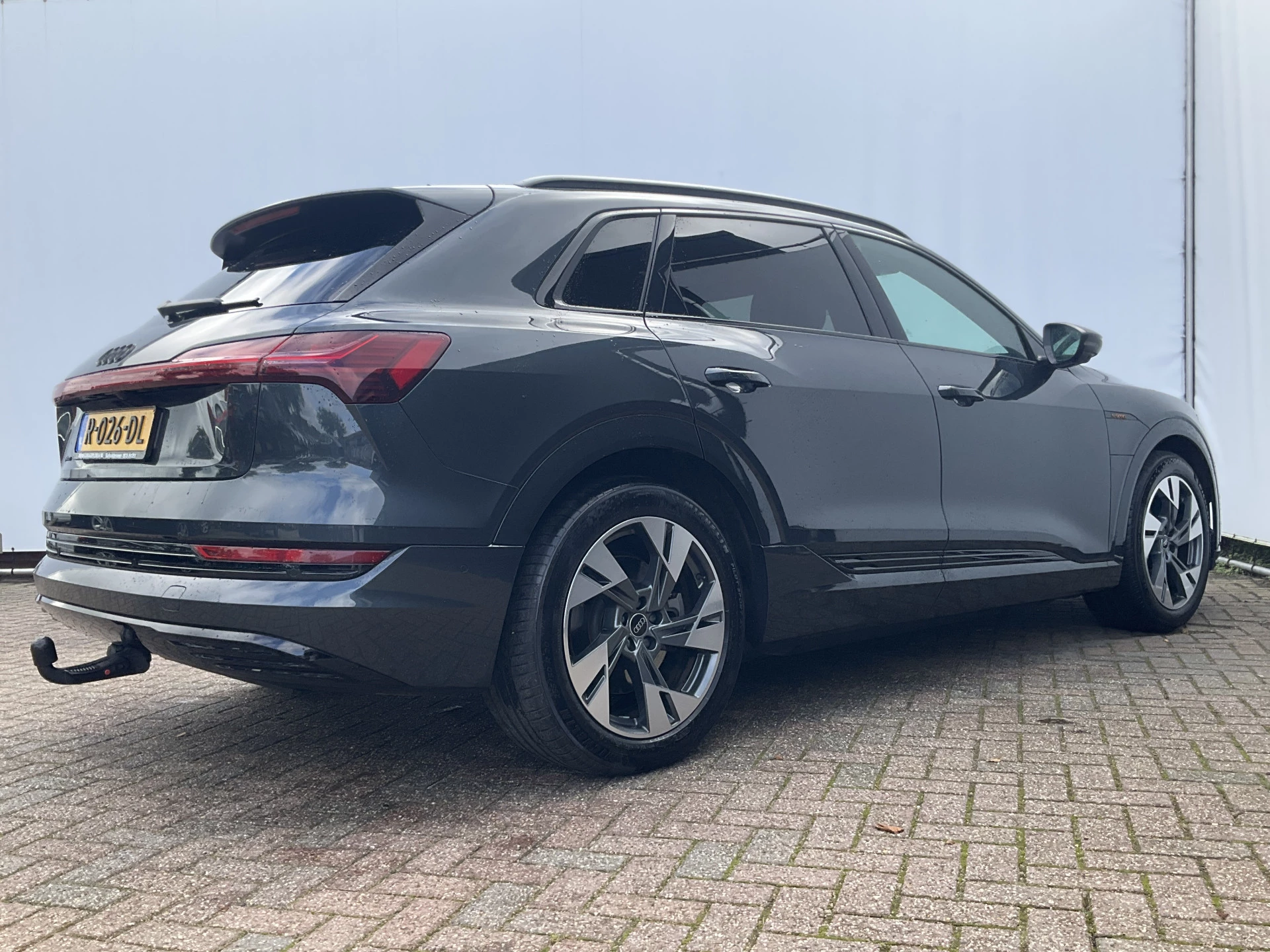 Hoofdafbeelding Audi e-tron