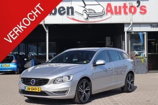 Volvo V60 2.0 D2 Ocean Race Navigatie, Cruise control, Lederen interieur, Distributieriem is vv bij 169776 km, Extra set lichtmetalen wielen