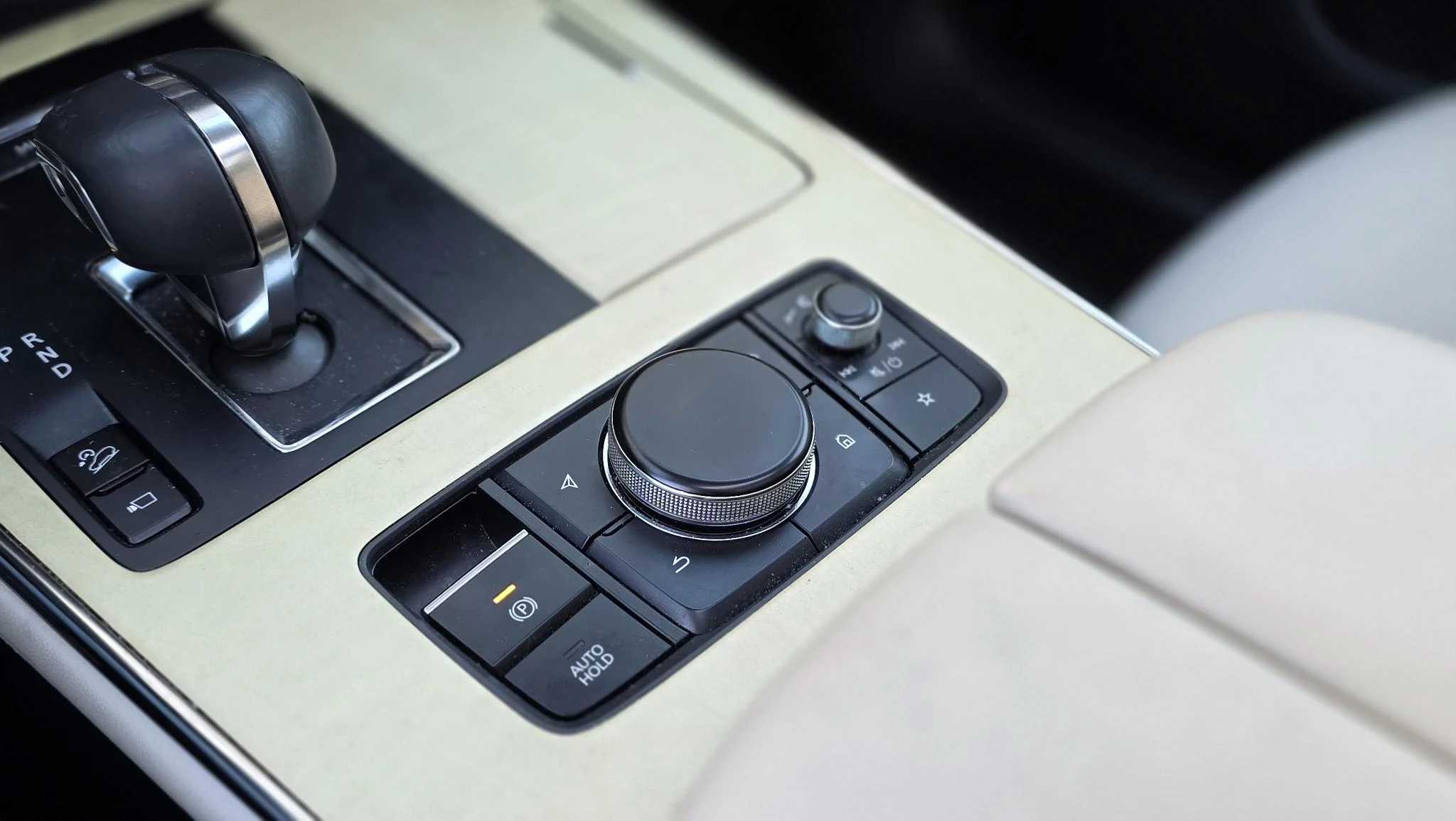 Hoofdafbeelding Mazda CX-60