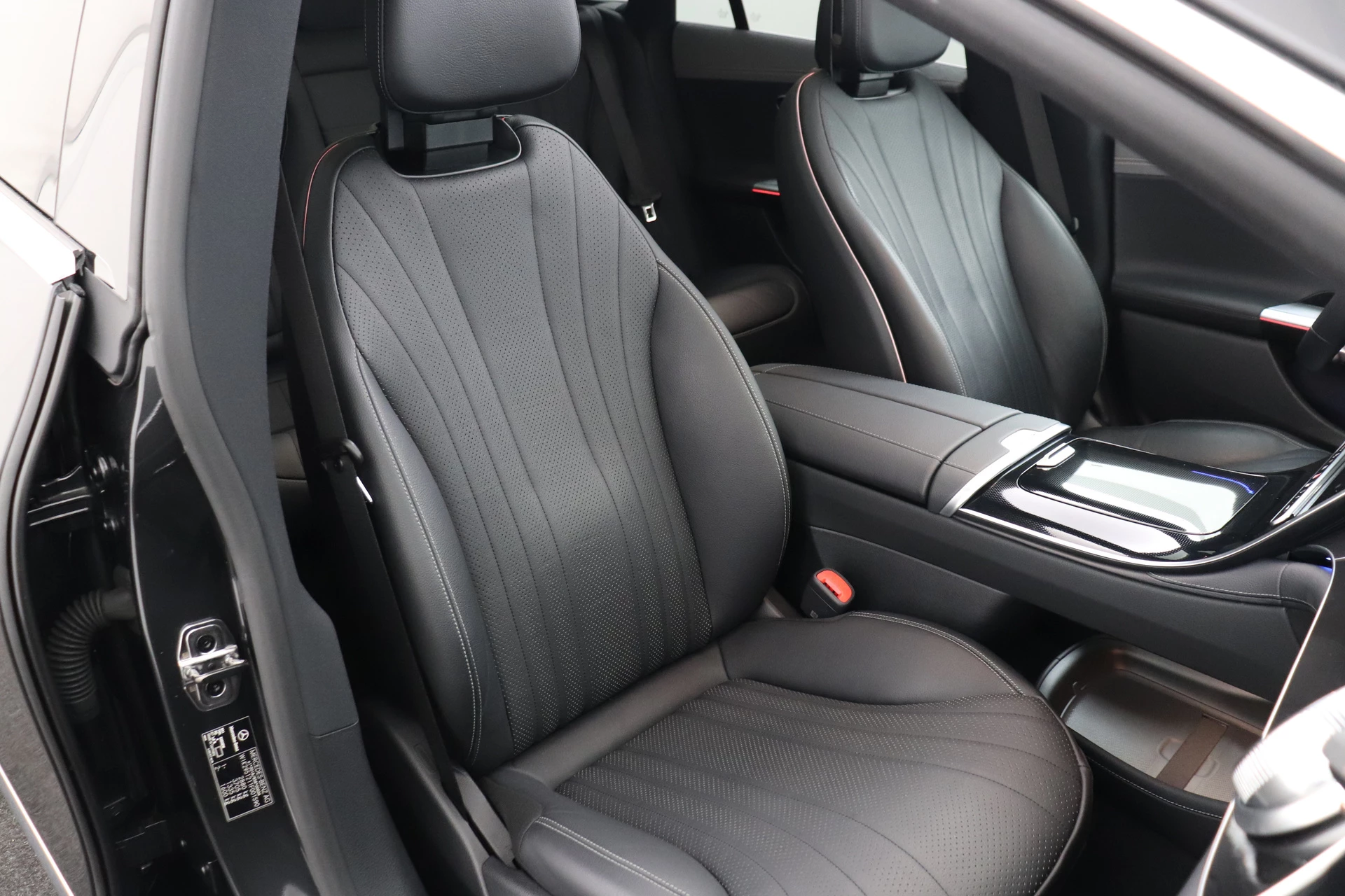 Hoofdafbeelding Mercedes-Benz EQE