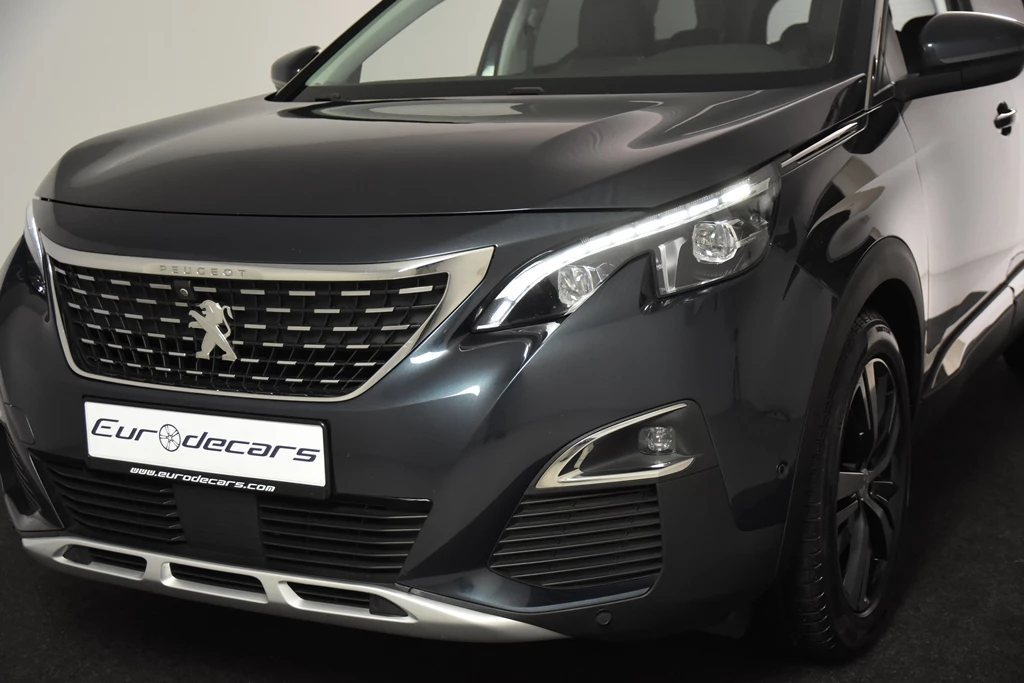 Hoofdafbeelding Peugeot 5008