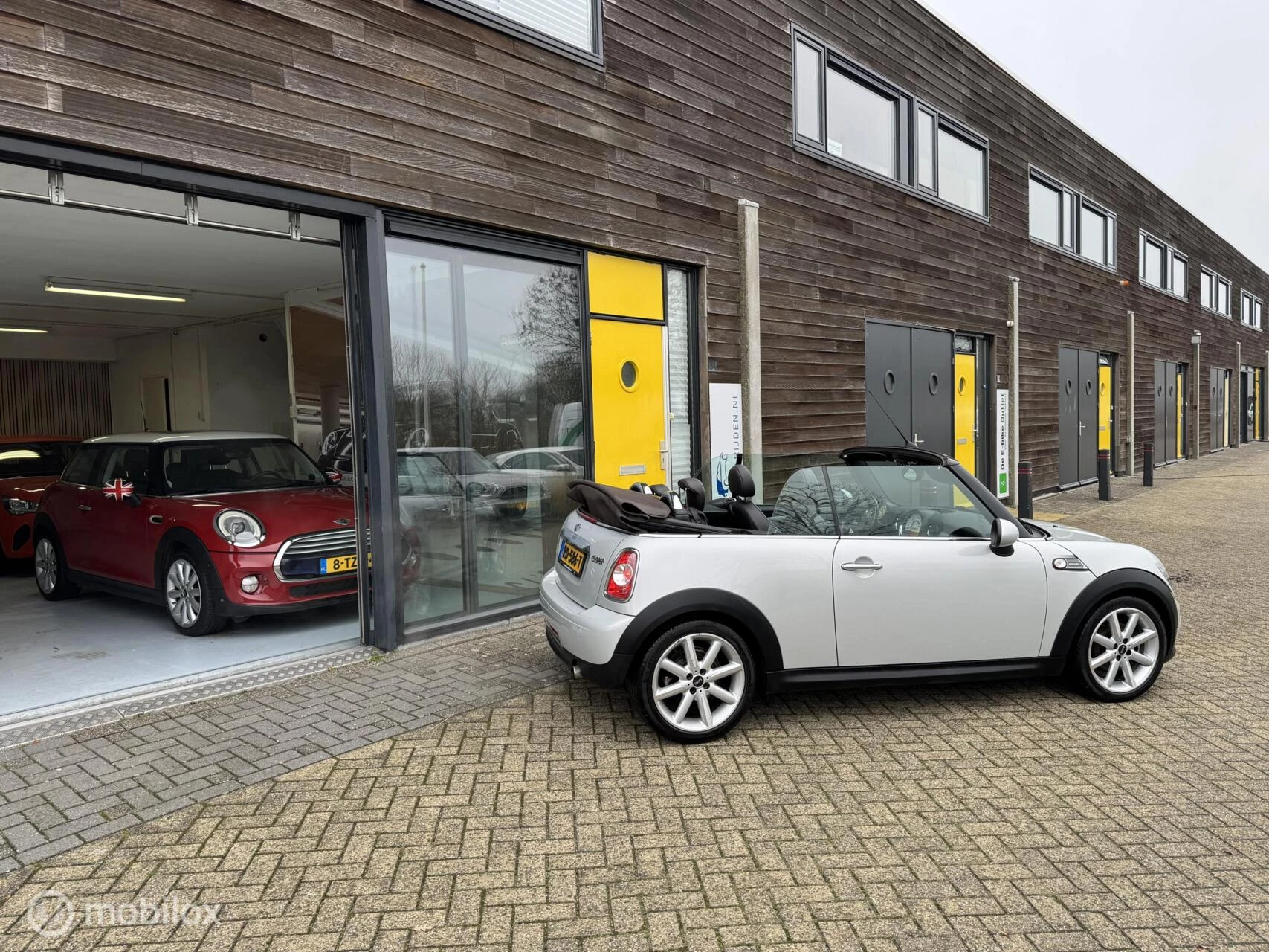 Hoofdafbeelding MINI Cooper Cabrio