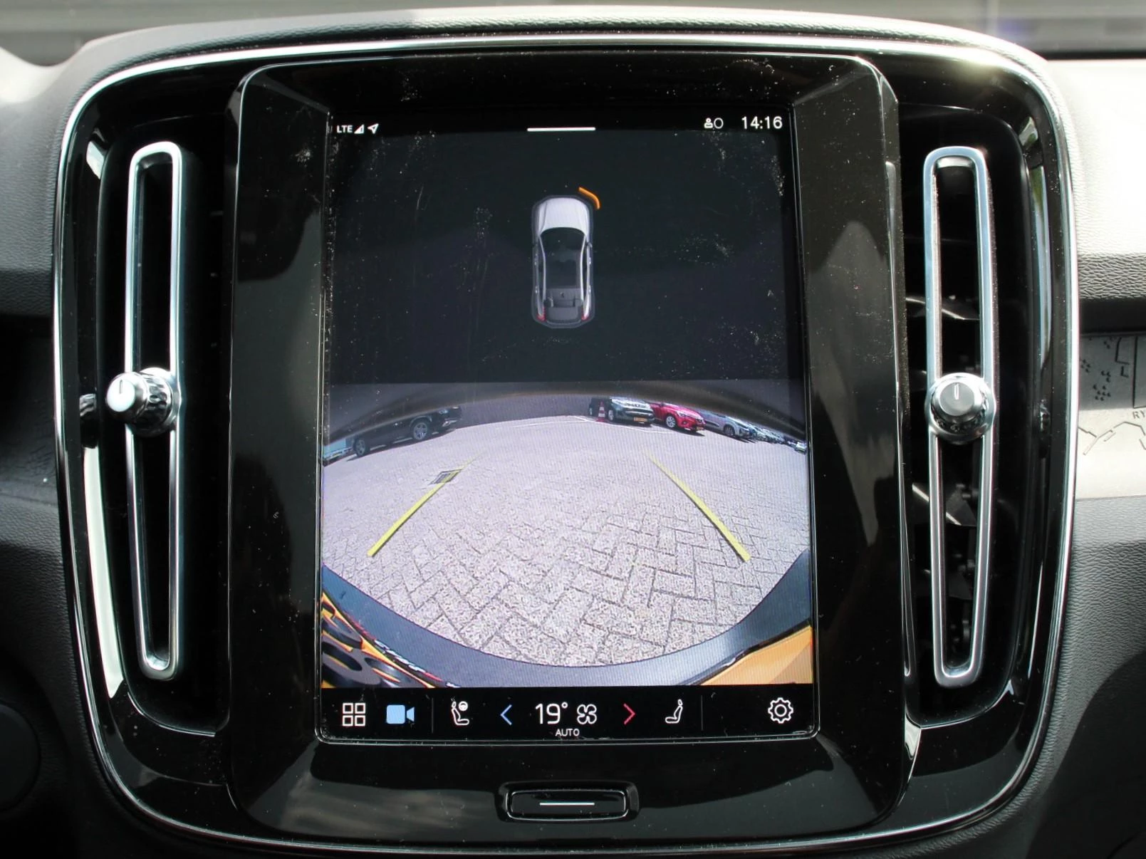 Hoofdafbeelding Volvo C40