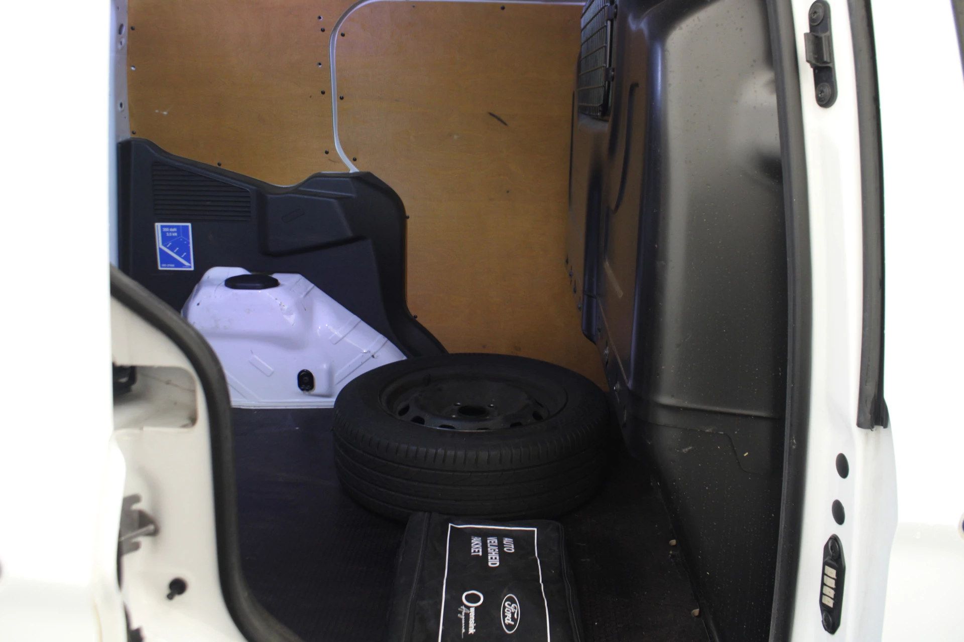 Hoofdafbeelding Ford Transit Courier