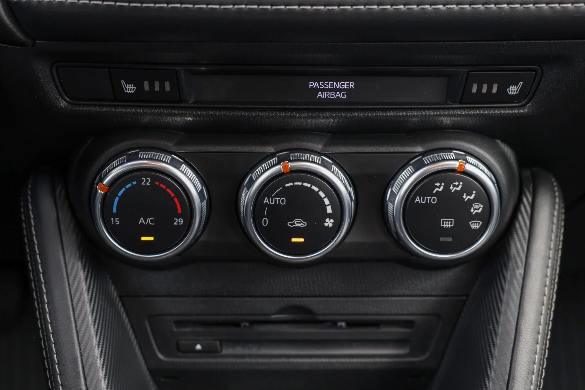 Hoofdafbeelding Mazda 2