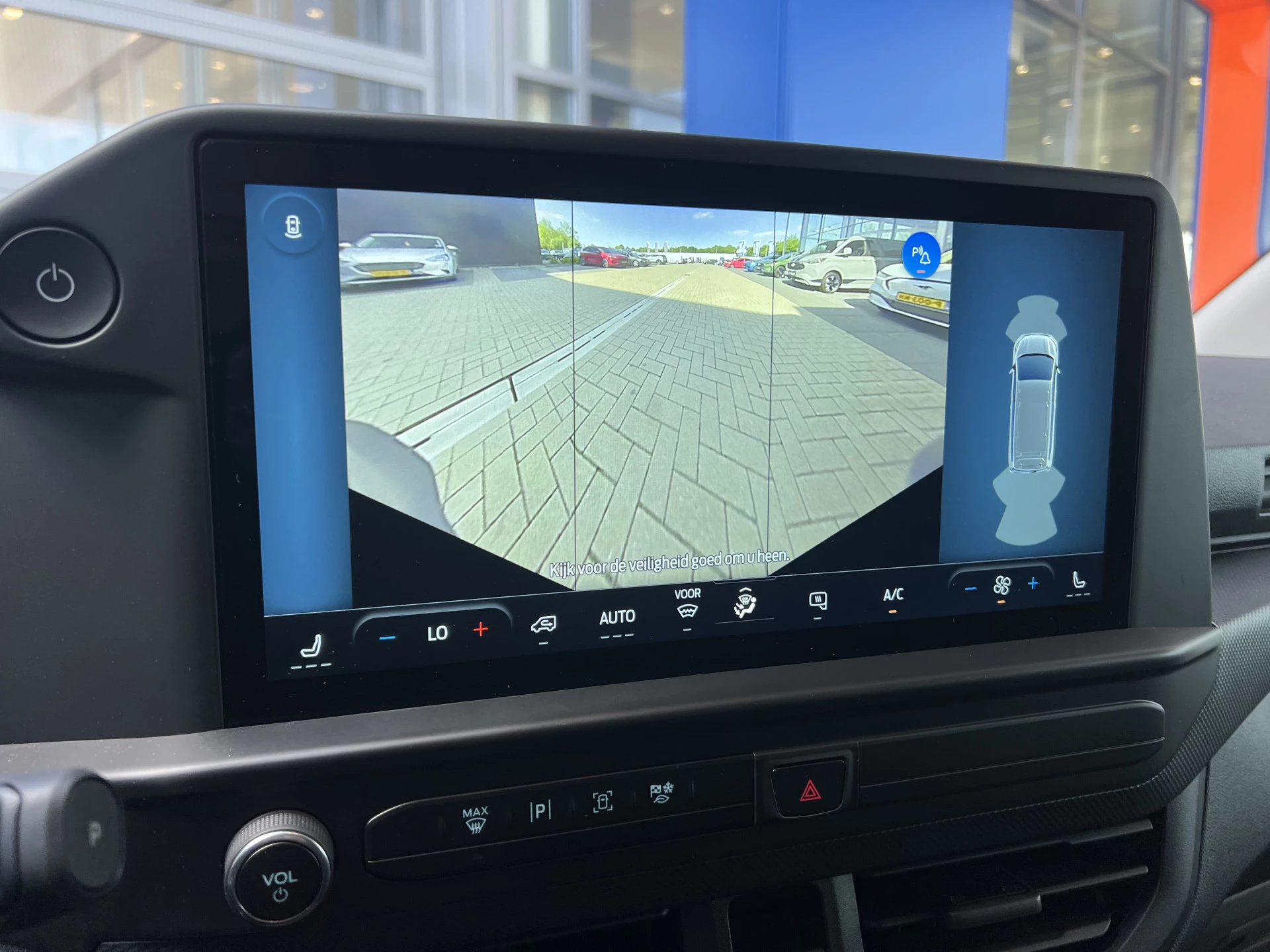 Hoofdafbeelding Ford E-Transit Custom