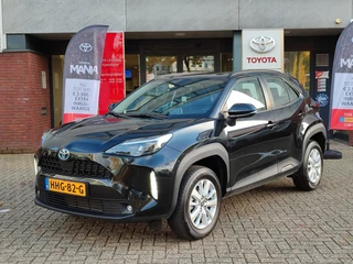 Toyota Yaris Cross 1.5 HYBRID DYNAMIC STOEL/STUURVERW NAVI HEAD-UP KEYLESS CAMERA APPLE/ANDROID CLIMA AD-CRUISE APPLE/ANDROID EL-ACHTERKLEP LM-VELGEN