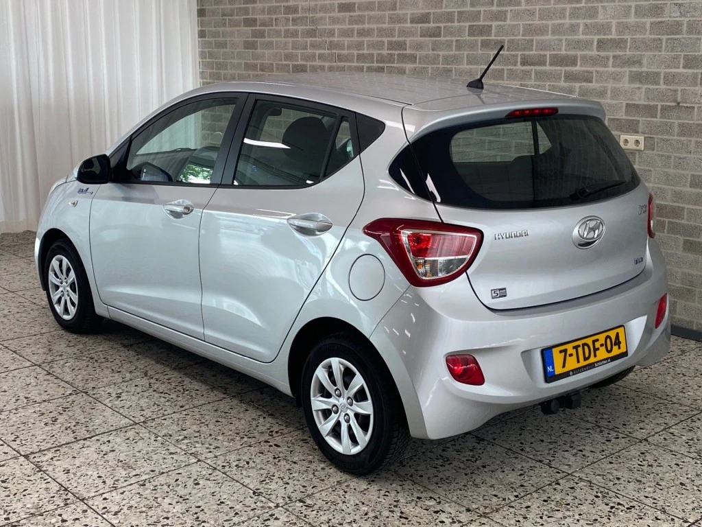 Hoofdafbeelding Hyundai i10
