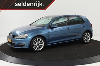 Volkswagen Golf 1.2 TSI Highline | DSG | Adaptive cruise | Trekhaak | Xenon | Stoelverwarming | Camera | Navigatie | PDC