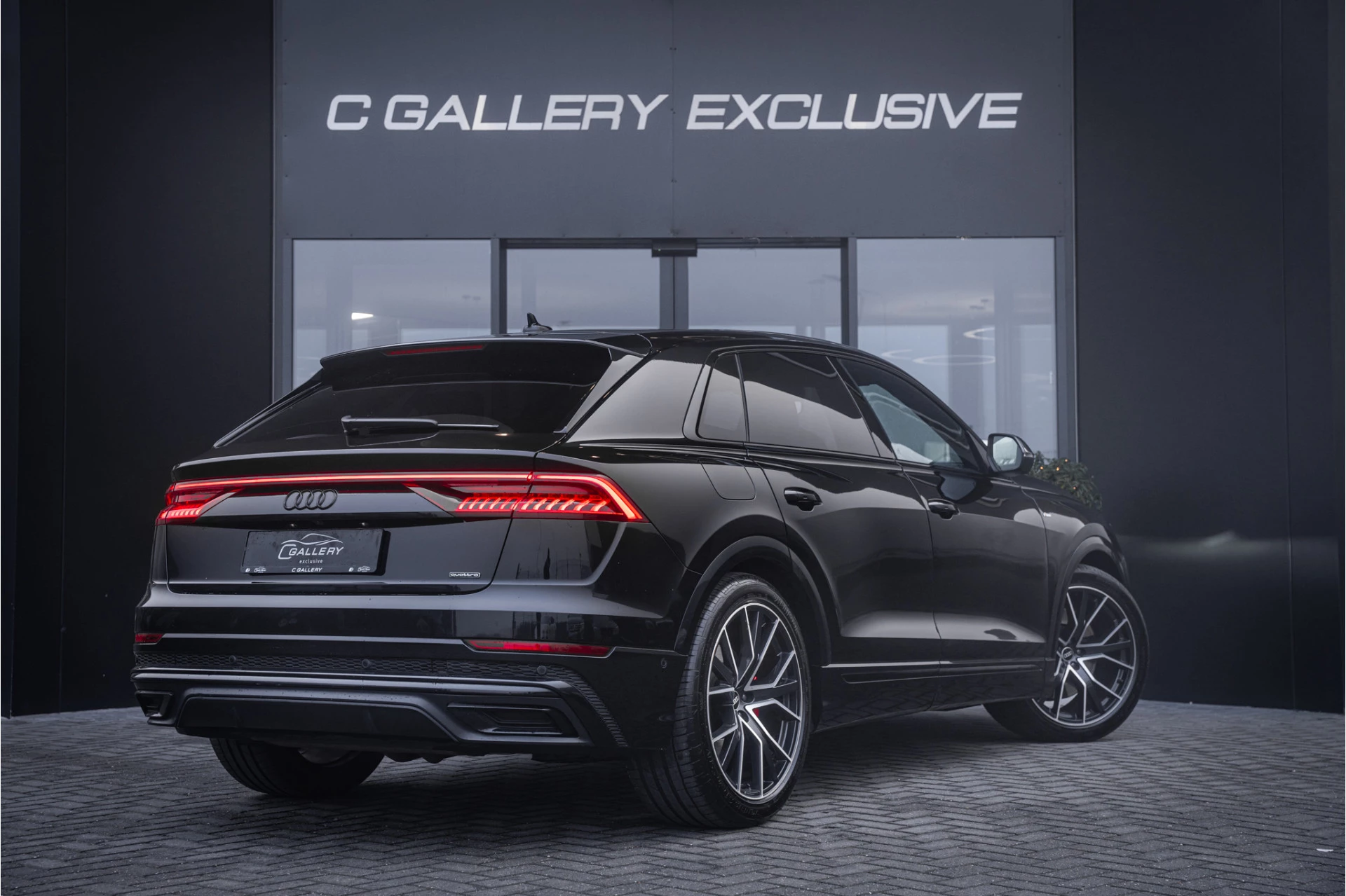 Hoofdafbeelding Audi Q8