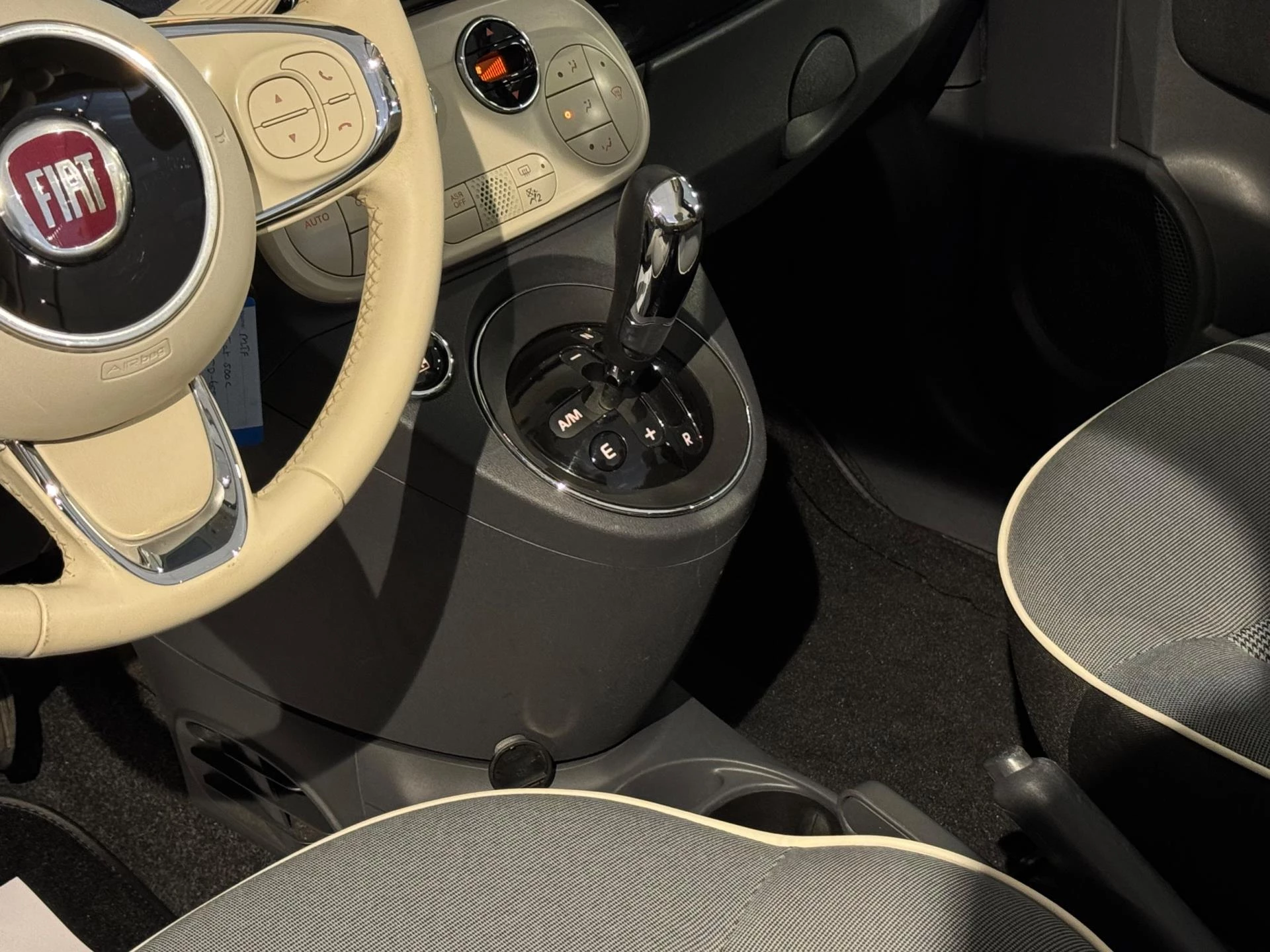 Hoofdafbeelding Fiat 500C