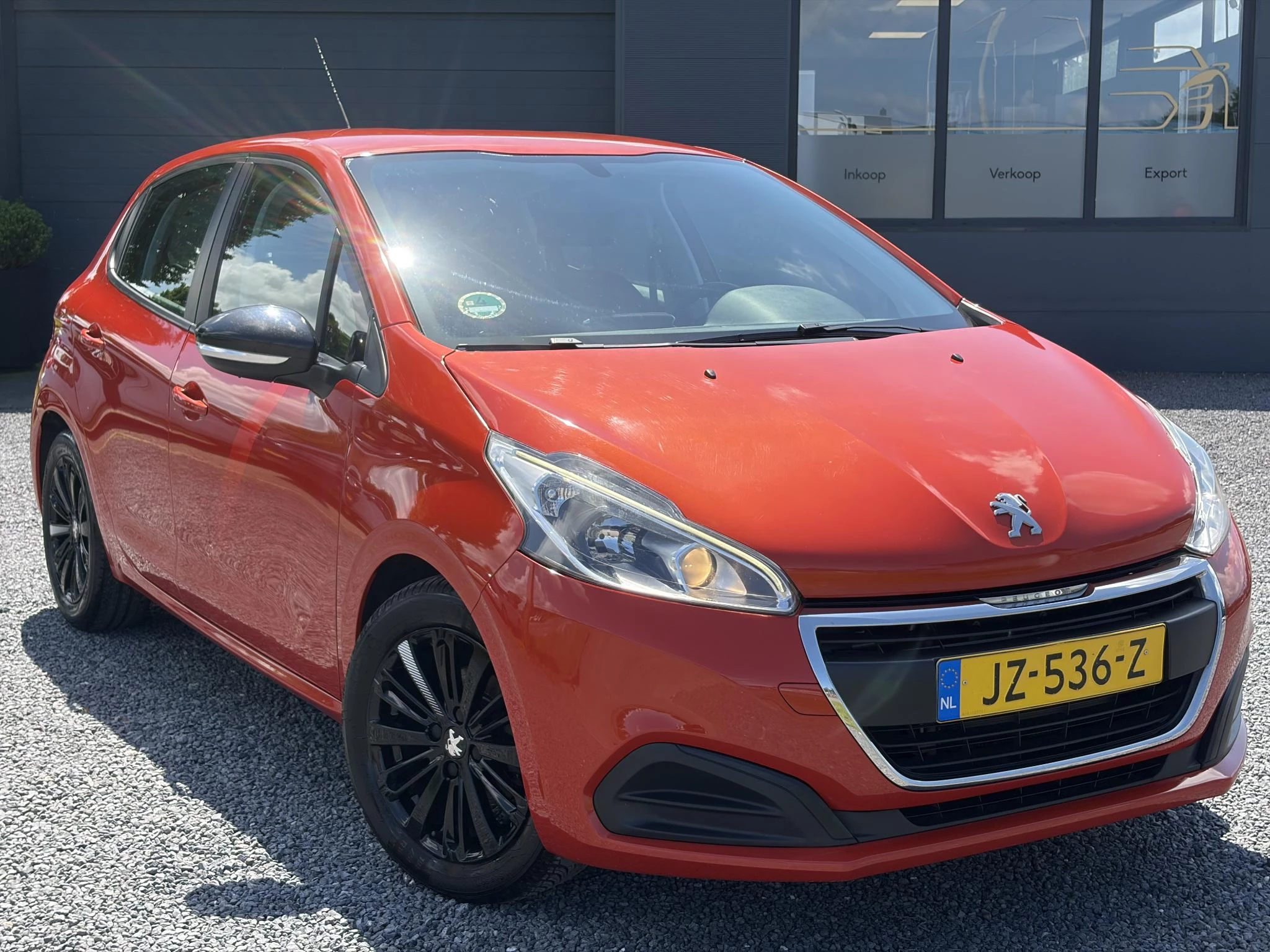 Hoofdafbeelding Peugeot 208