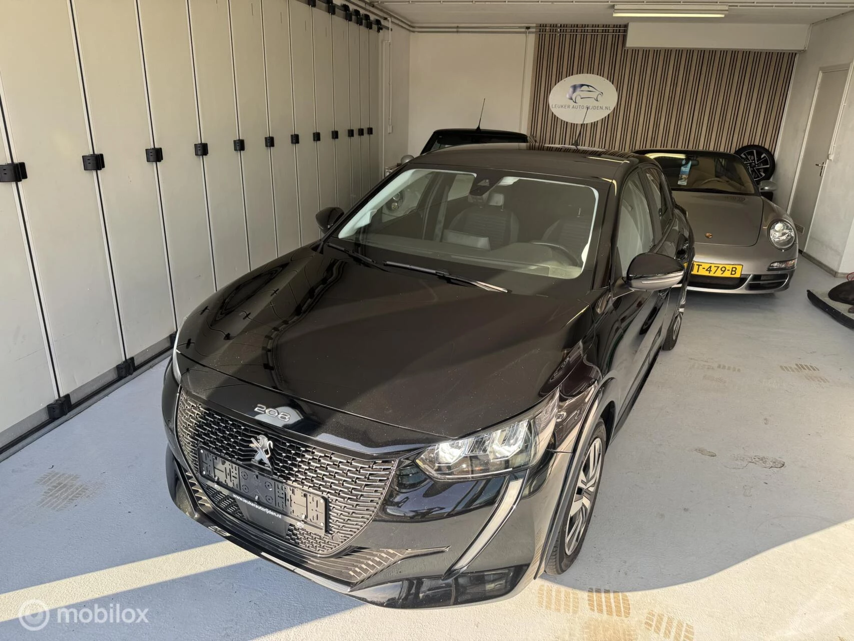 Hoofdafbeelding Peugeot e-208