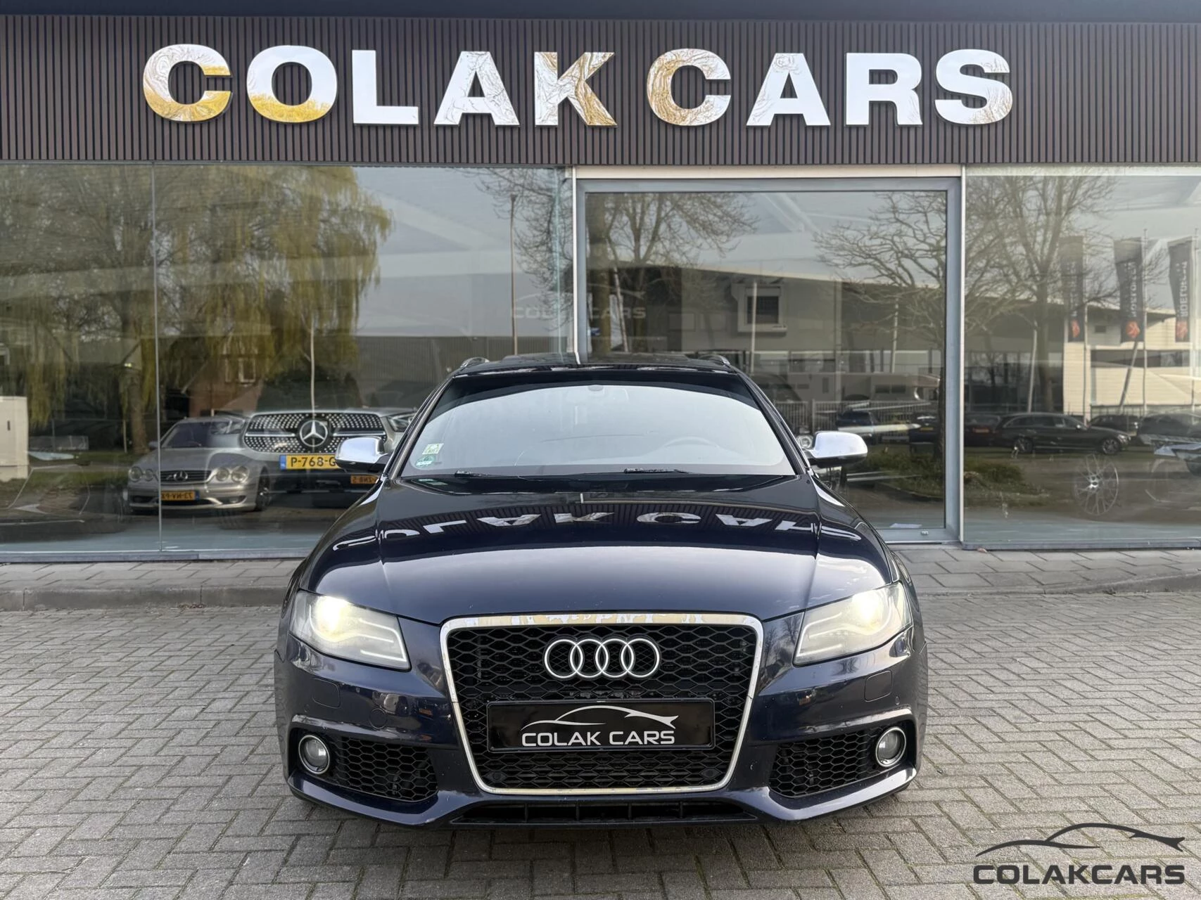 Hoofdafbeelding Audi A4