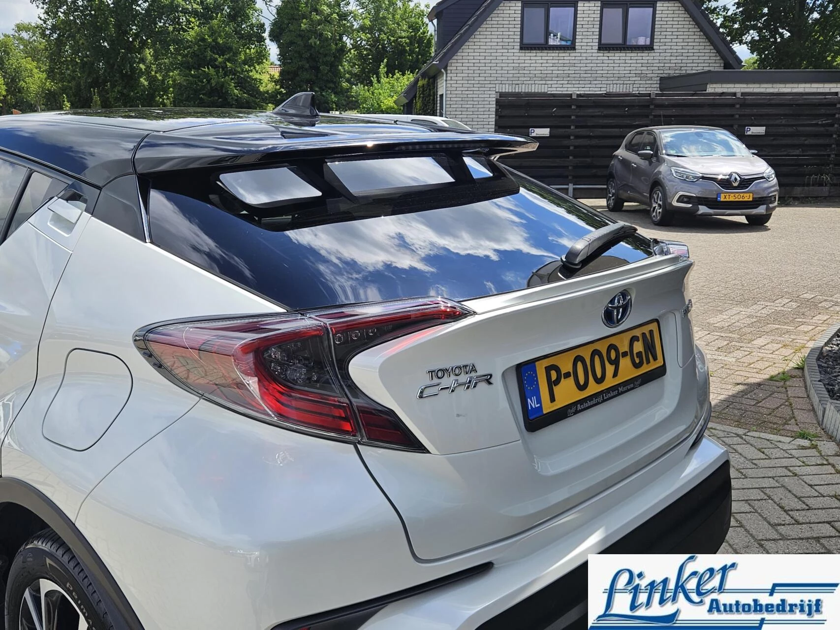 Hoofdafbeelding Toyota C-HR