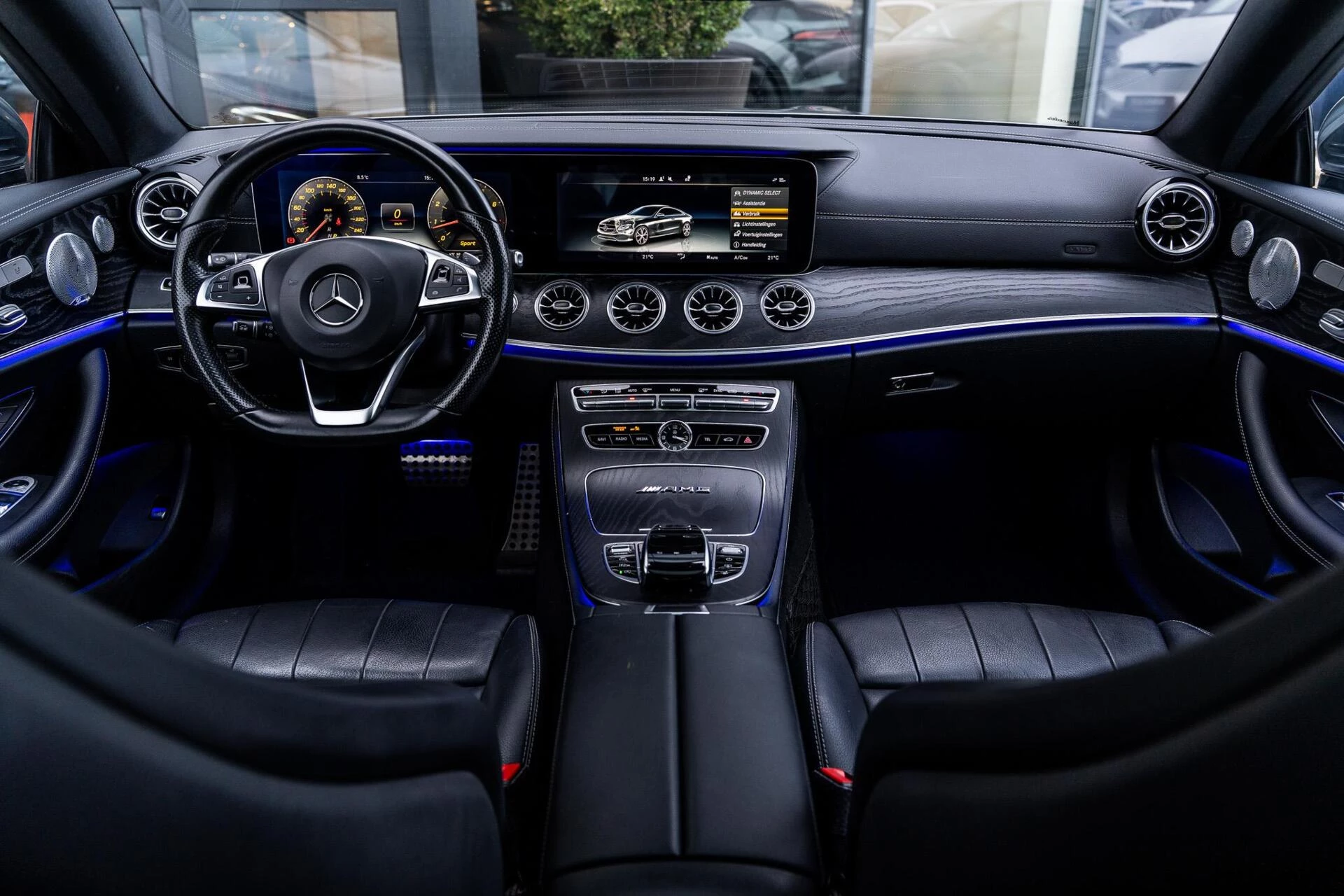 Hoofdafbeelding Mercedes-Benz E-Klasse