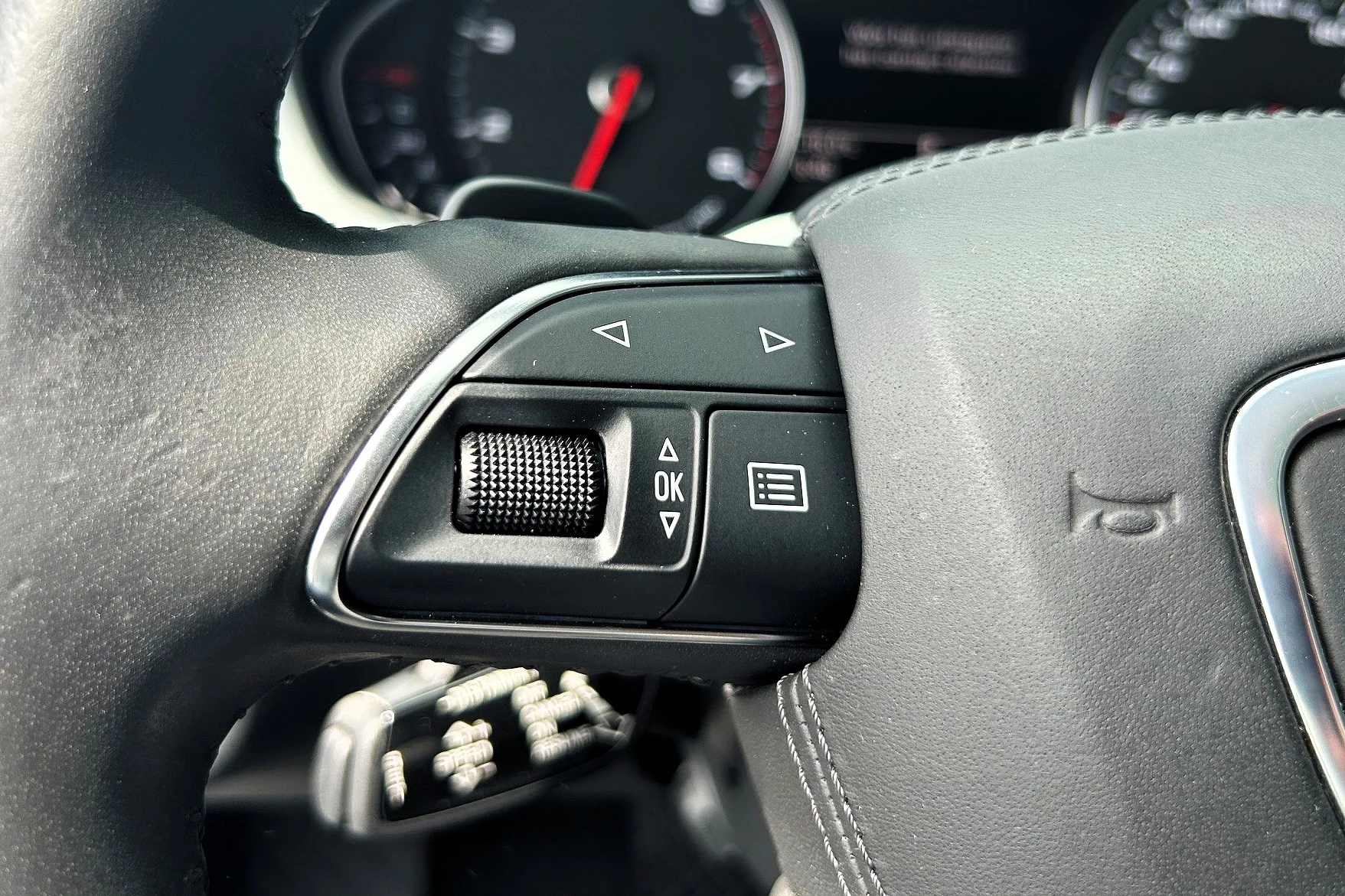 Hoofdafbeelding Audi A8