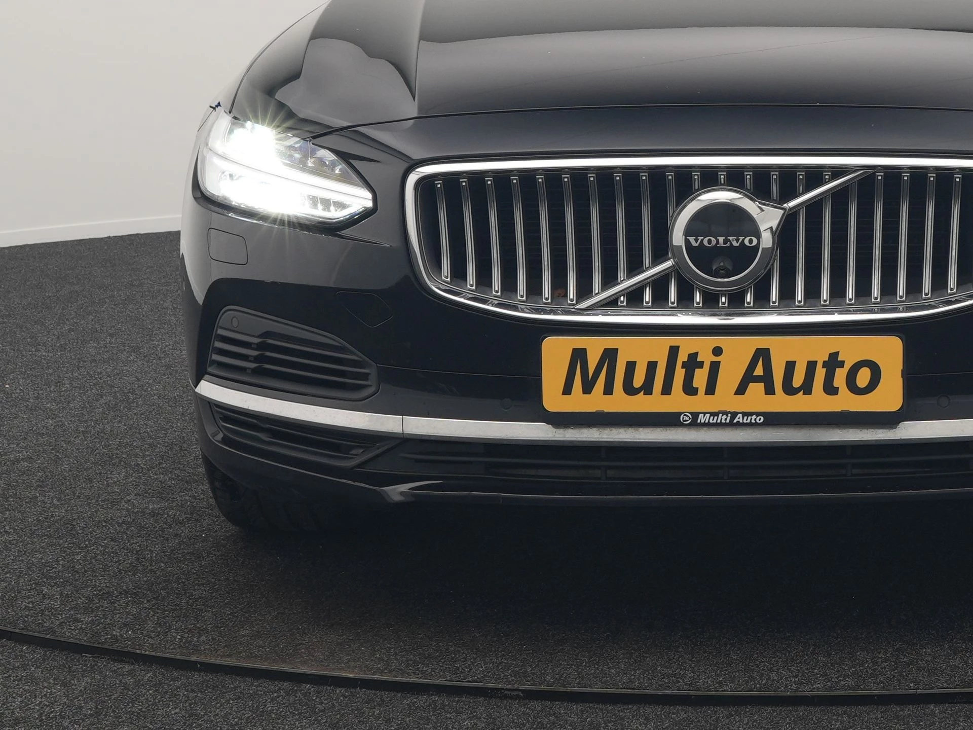 Hoofdafbeelding Volvo V90