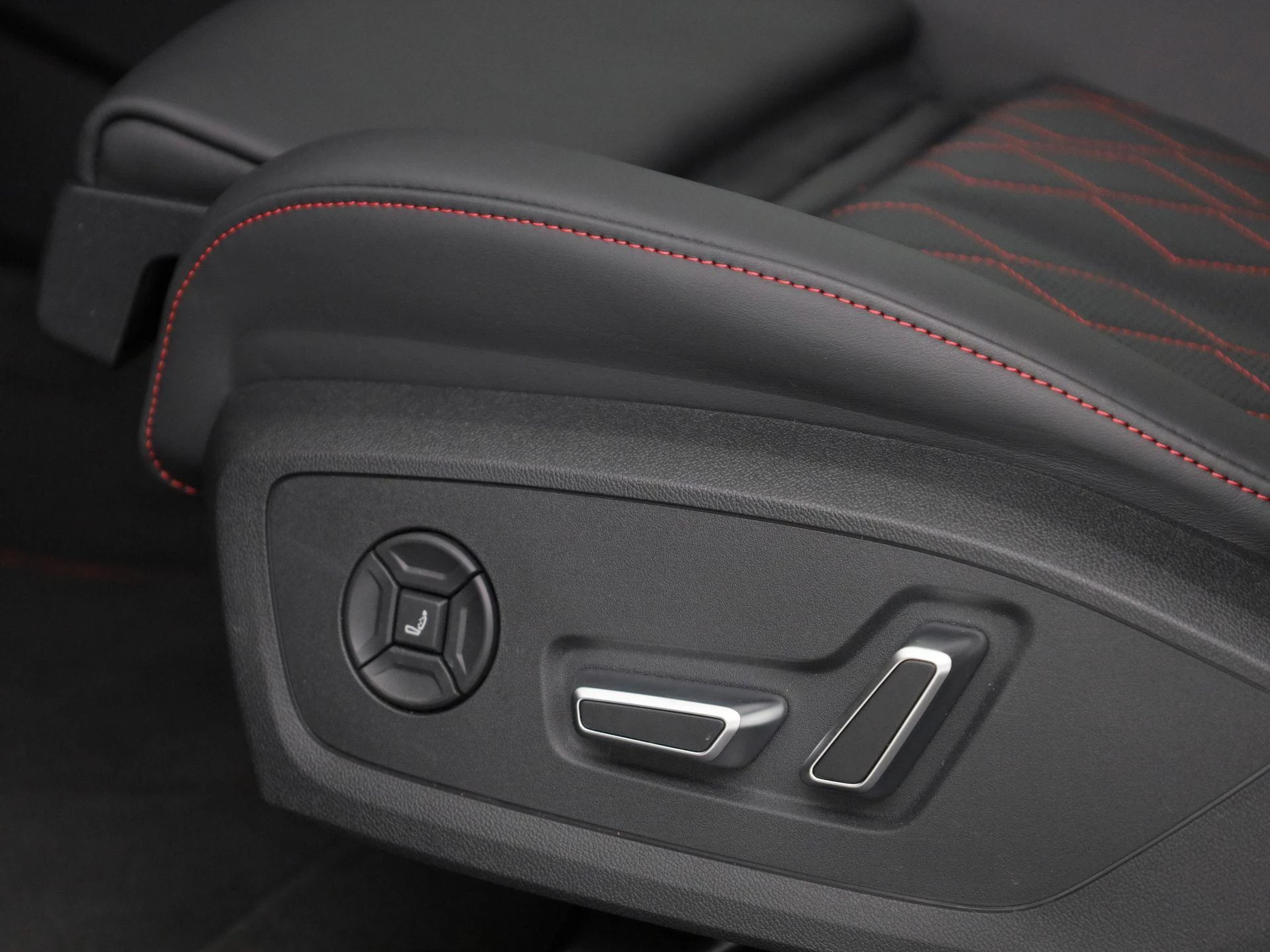 Hoofdafbeelding Audi S6