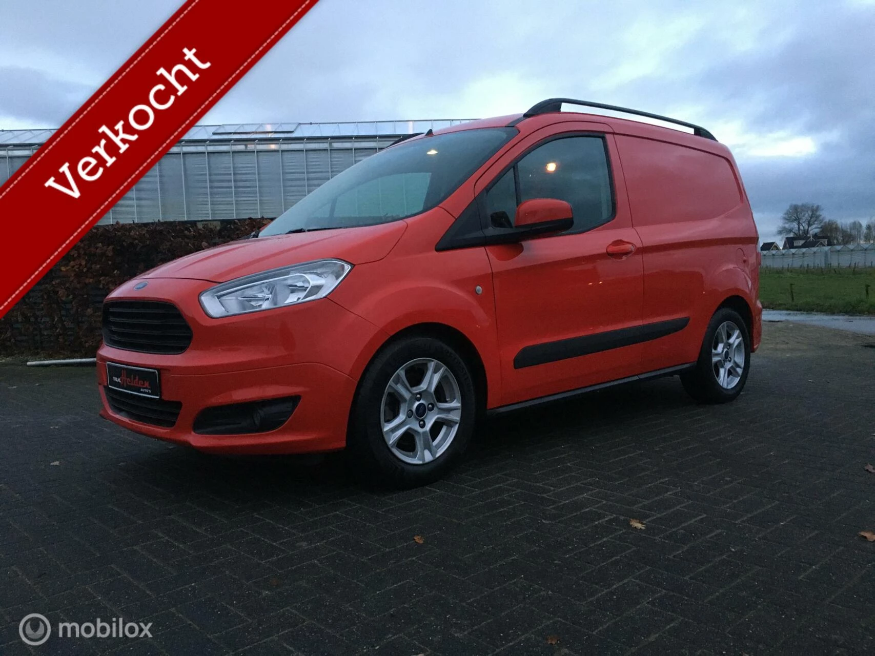 Hoofdafbeelding Ford Transit Courier