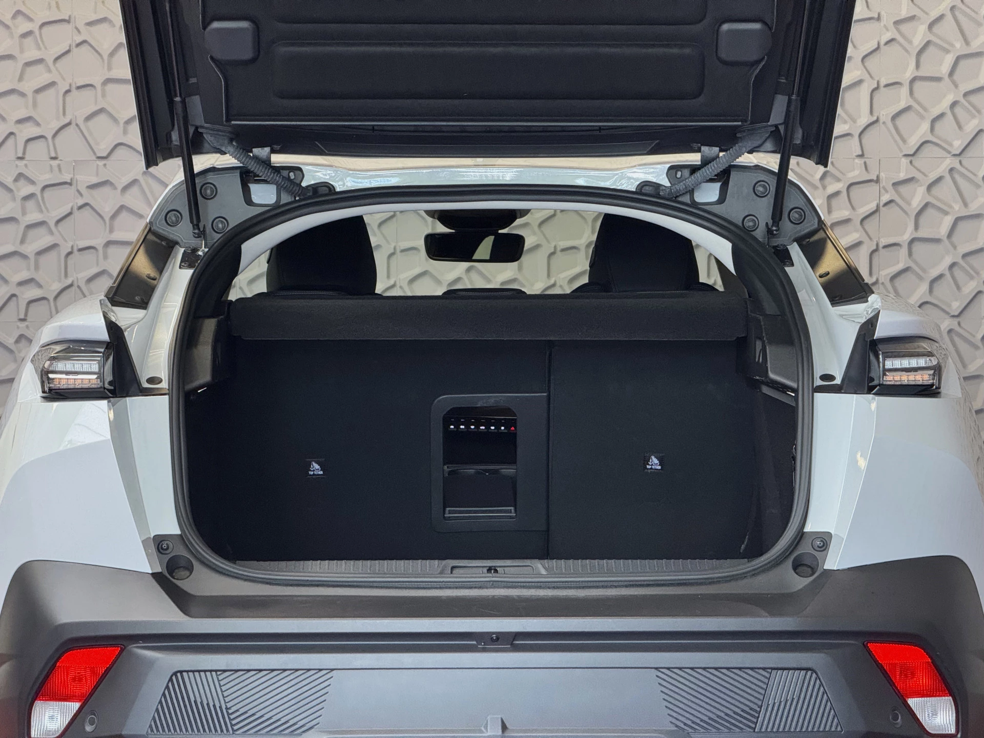 Hoofdafbeelding Peugeot 408