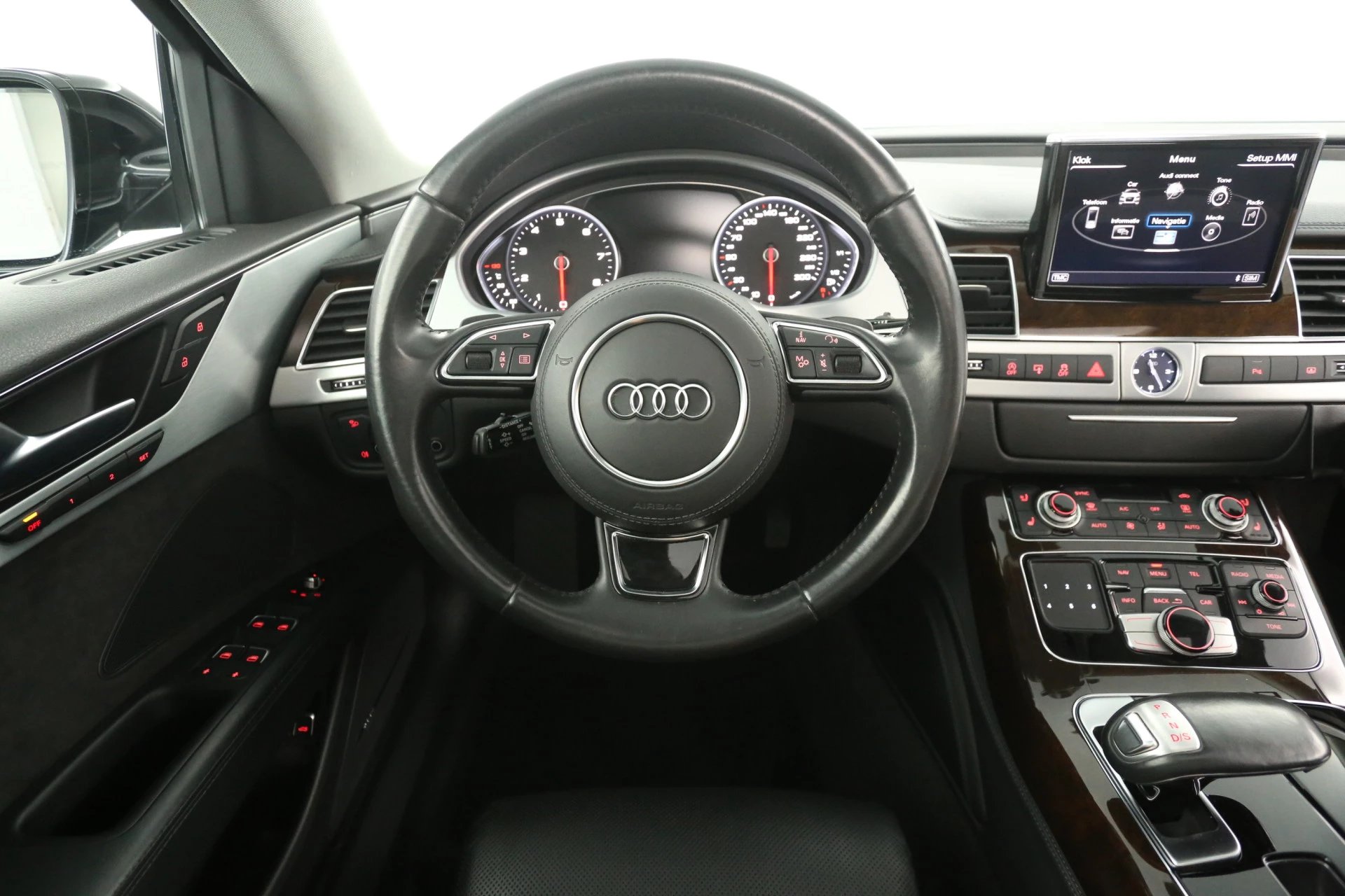 Hoofdafbeelding Audi A8