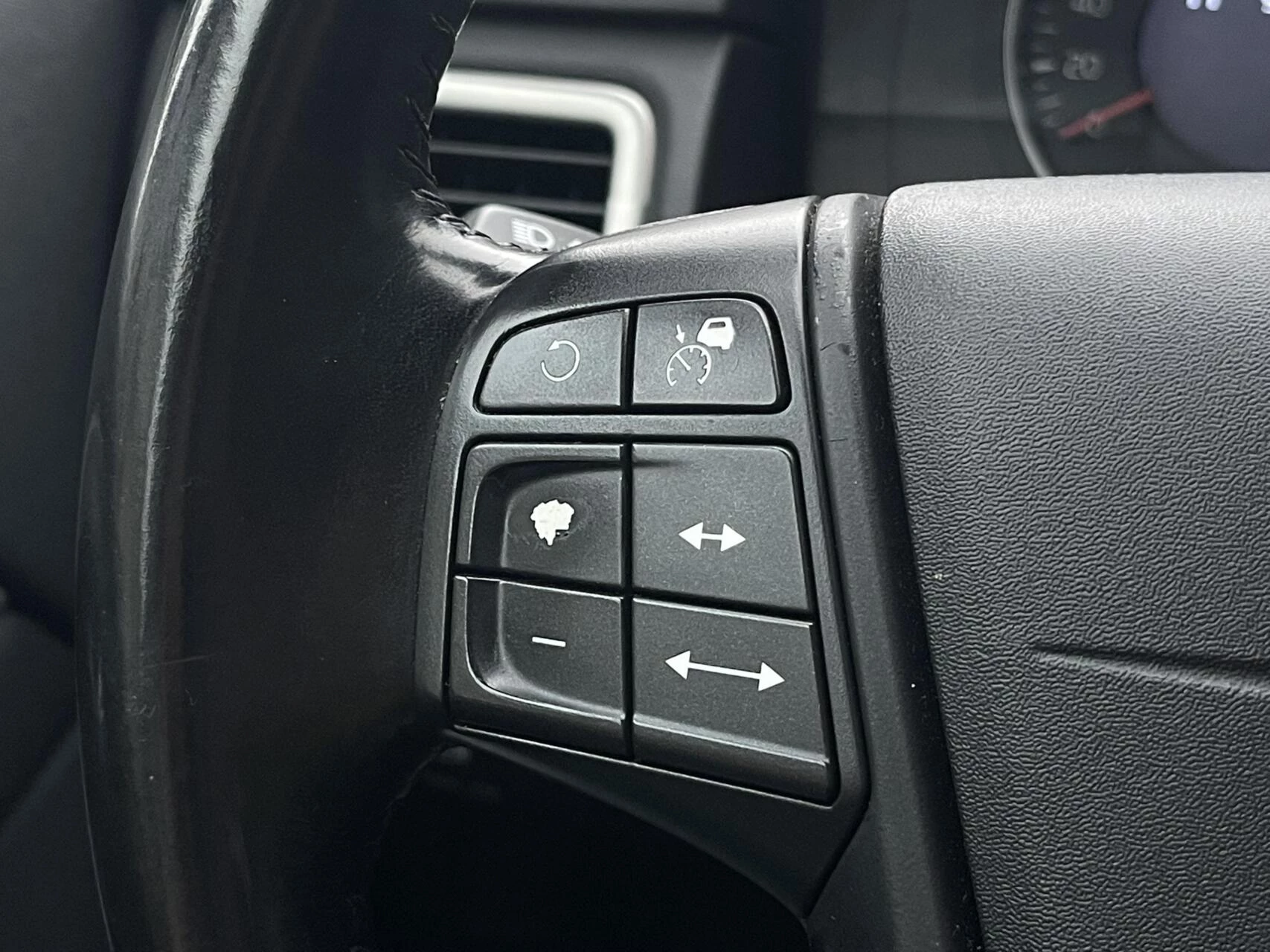 Hoofdafbeelding Volvo V70