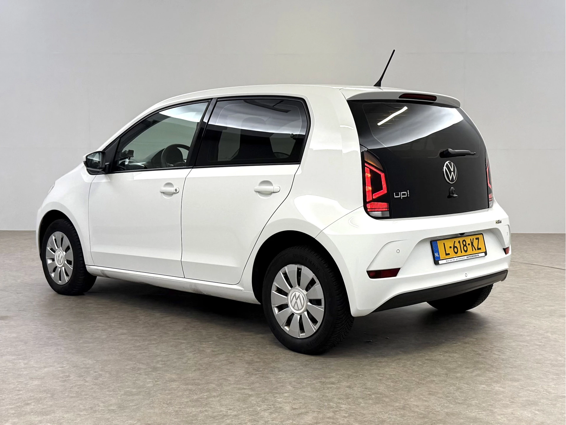 Hoofdafbeelding Volkswagen up!