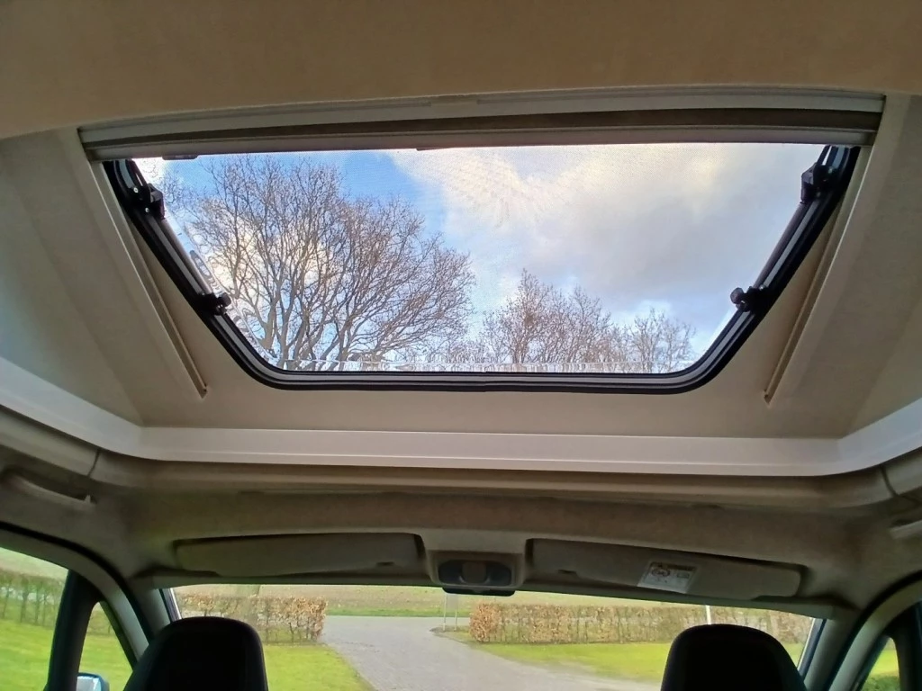 Hoofdafbeelding Carado T338s