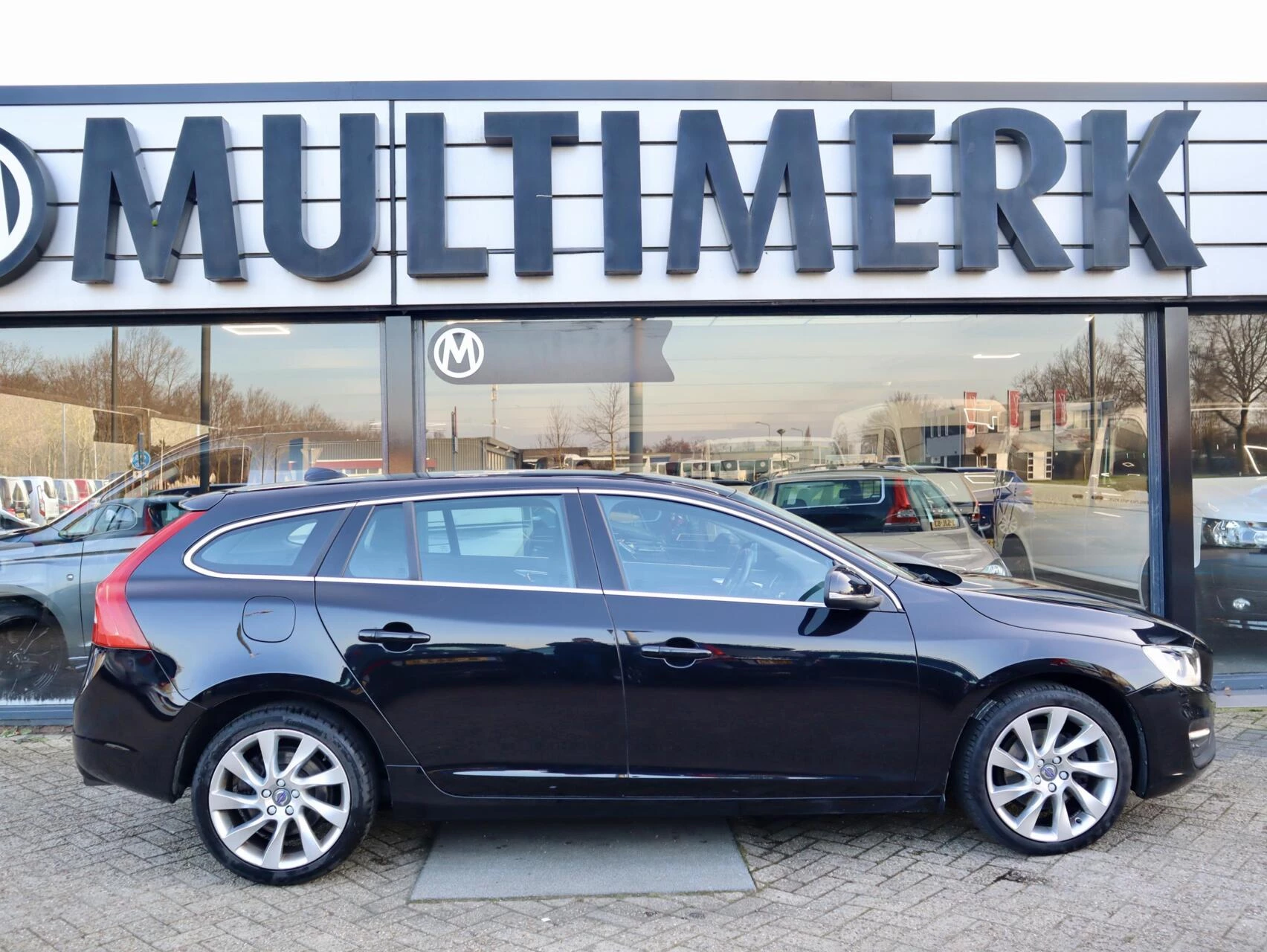 Hoofdafbeelding Volvo V60