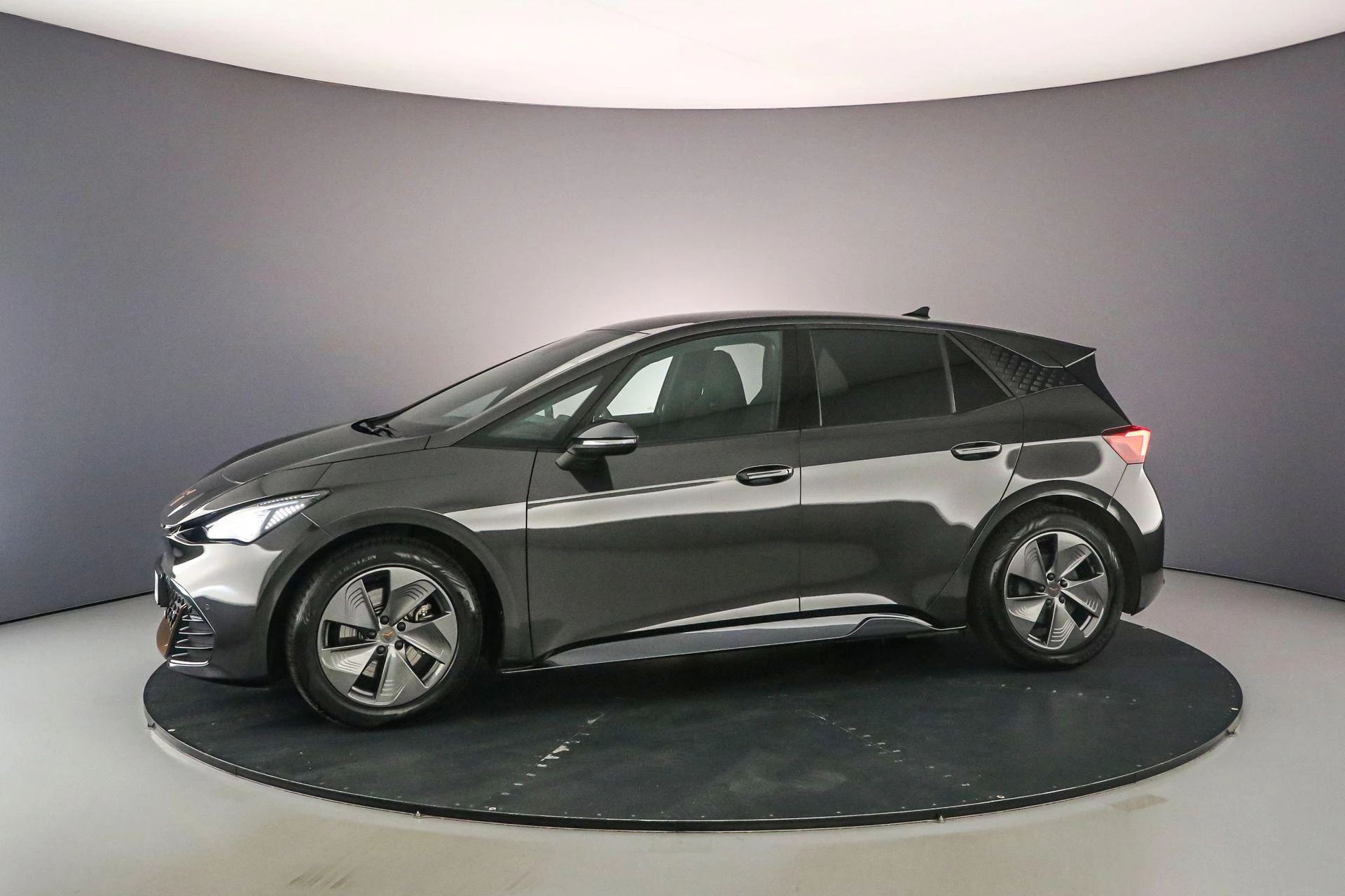 Hoofdafbeelding CUPRA Born