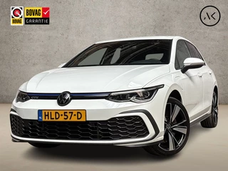 Volkswagen Golf 1.4 eHybrid GTE 245Pk Automaat (APPLE CARPLAY, GROOT NAVI, GETINT GLAS, KEYLESS, SPORTSTOELEN, PARKEERSENSOREN, SFEERVERLICHTING, NIEUWE APK, NIEUWSTAAT)