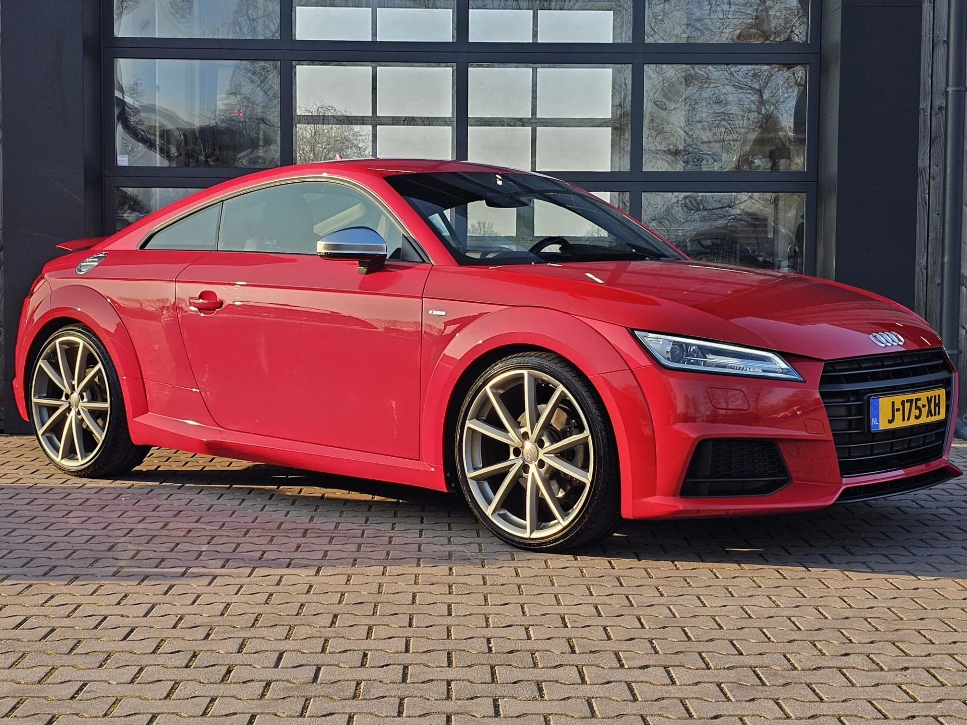 Hoofdafbeelding Audi TT