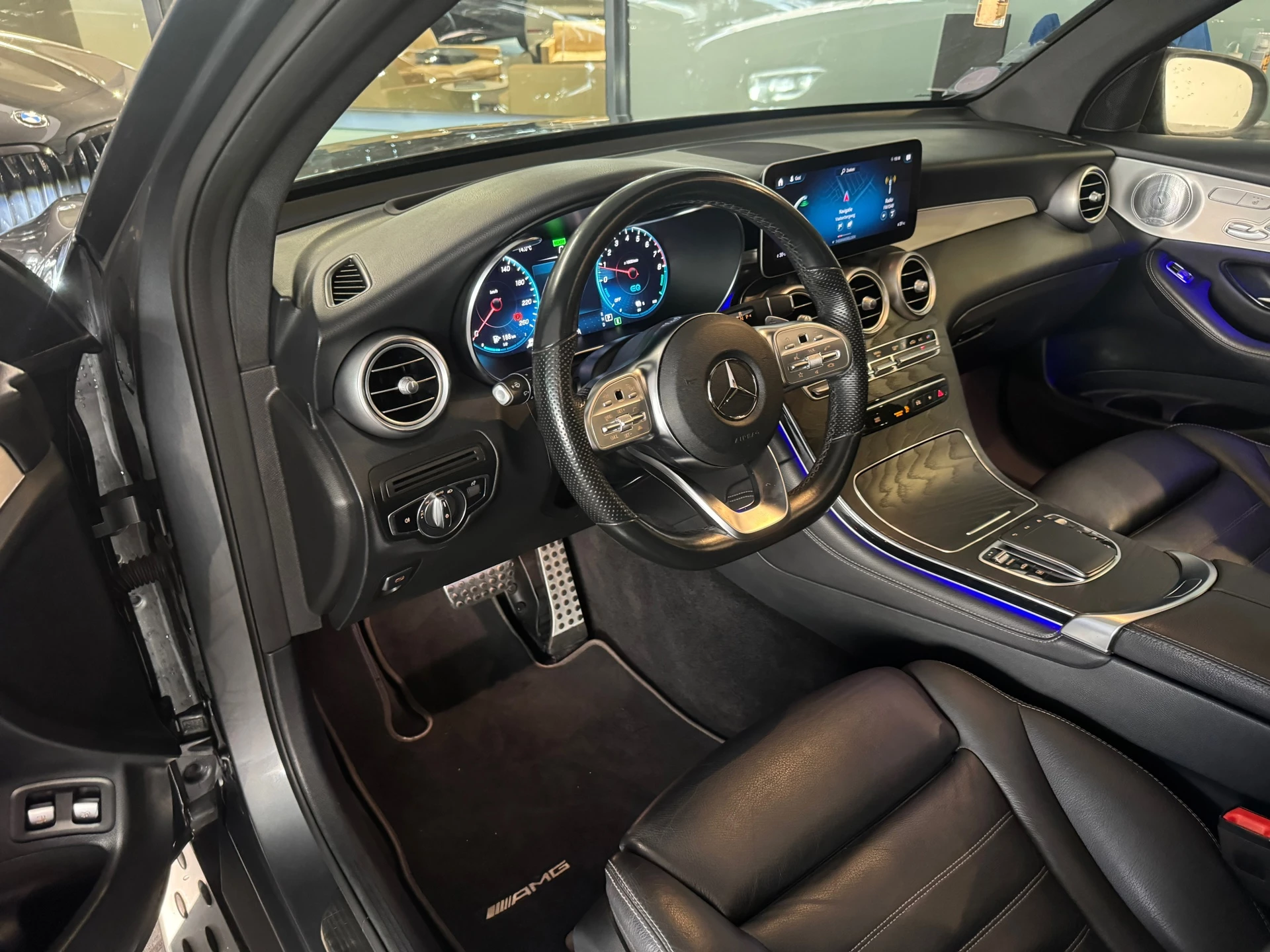 Hoofdafbeelding Mercedes-Benz GLC