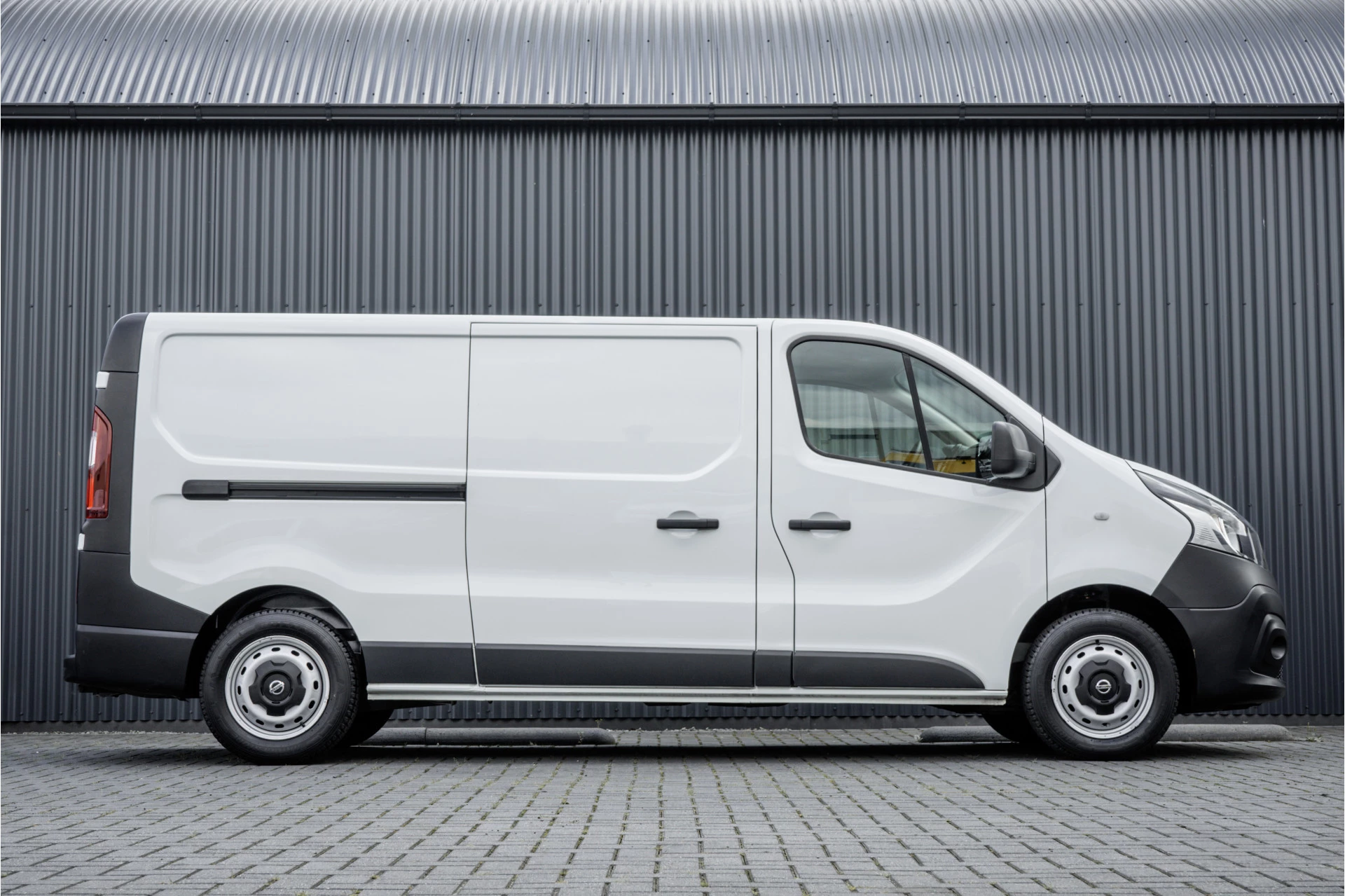 Hoofdafbeelding Nissan NV300