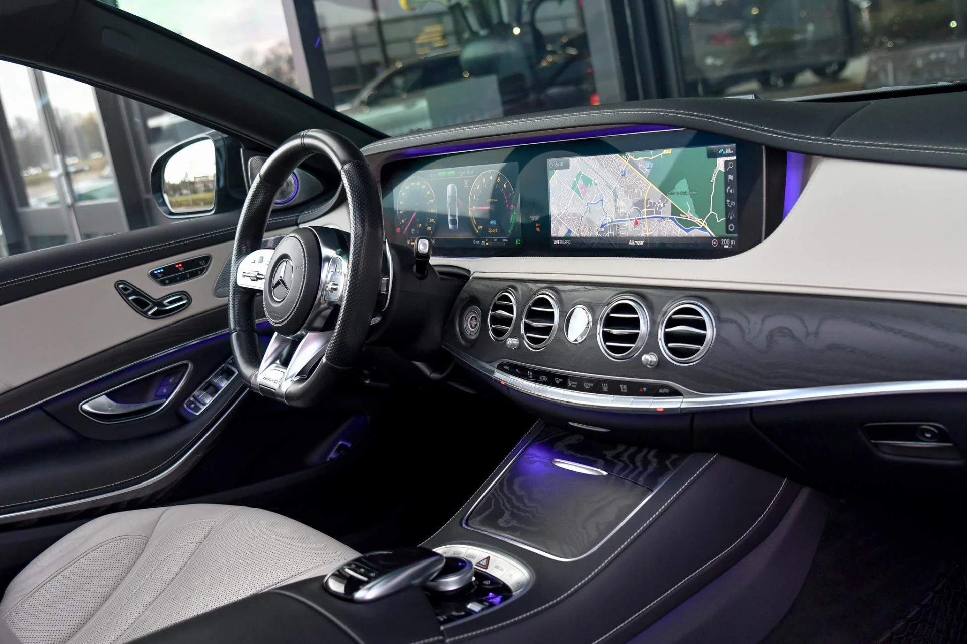 Hoofdafbeelding Mercedes-Benz S-Klasse