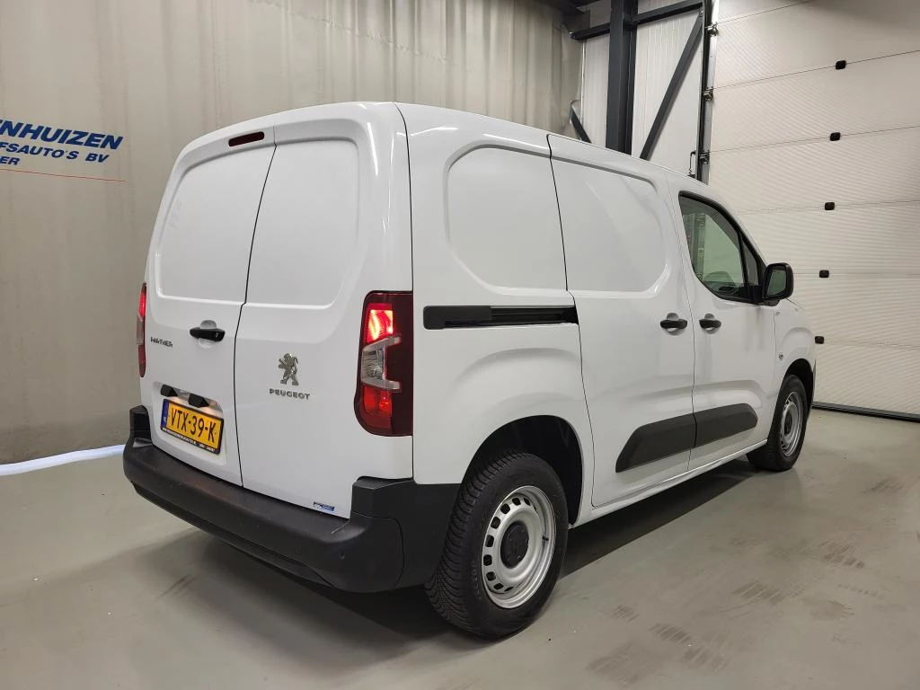 Hoofdafbeelding Peugeot Partner