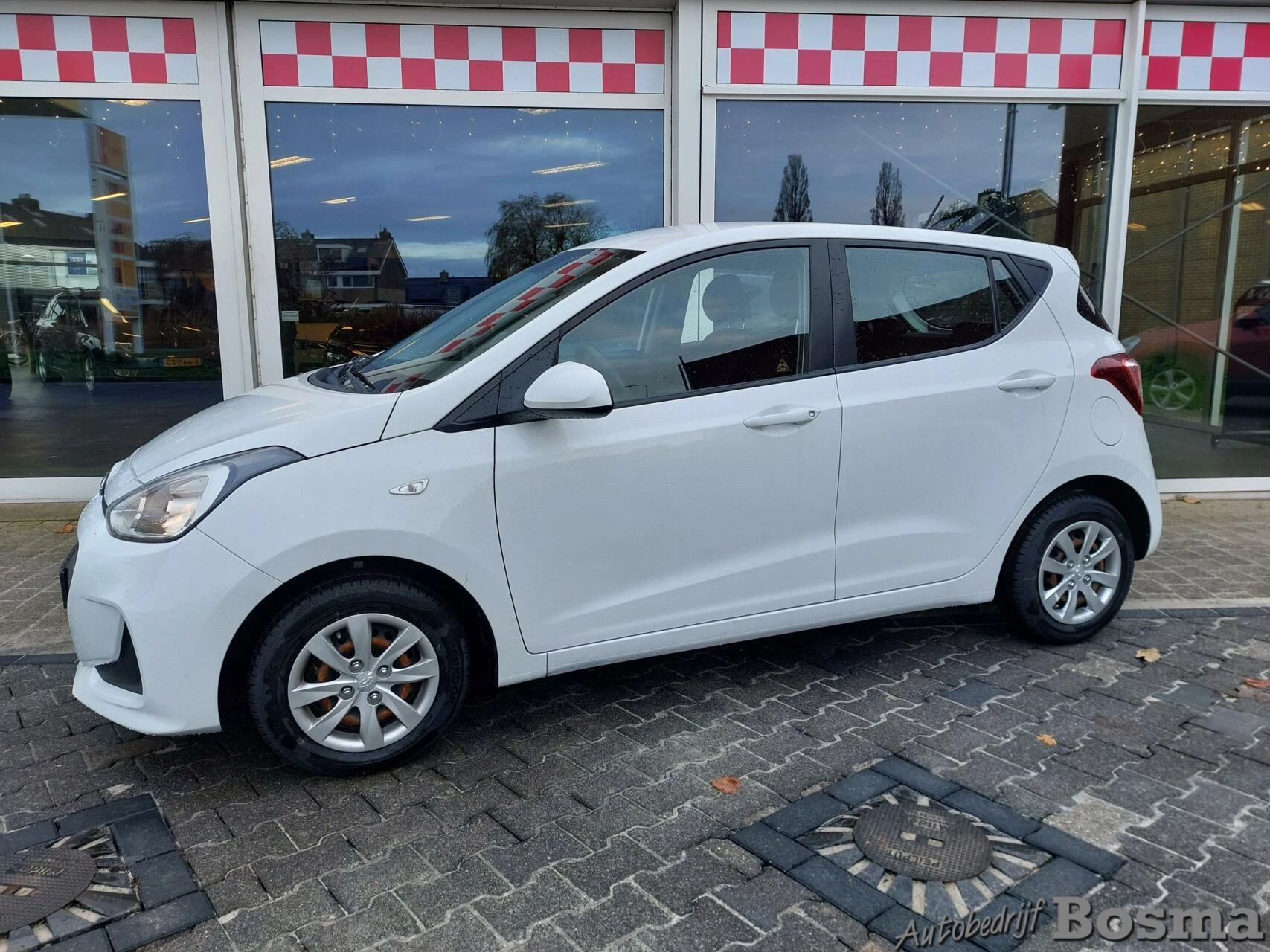 Hoofdafbeelding Hyundai i10