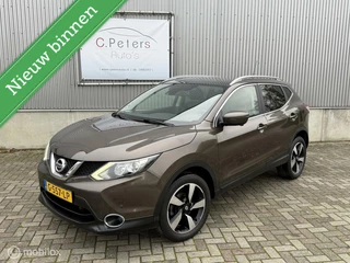 Nissan Qashqai 1.6 DIG-T 164PK N-Connecta / Navigatie / Camera / Panoramadak / Trekhaak / Dealeronderhouden NAP