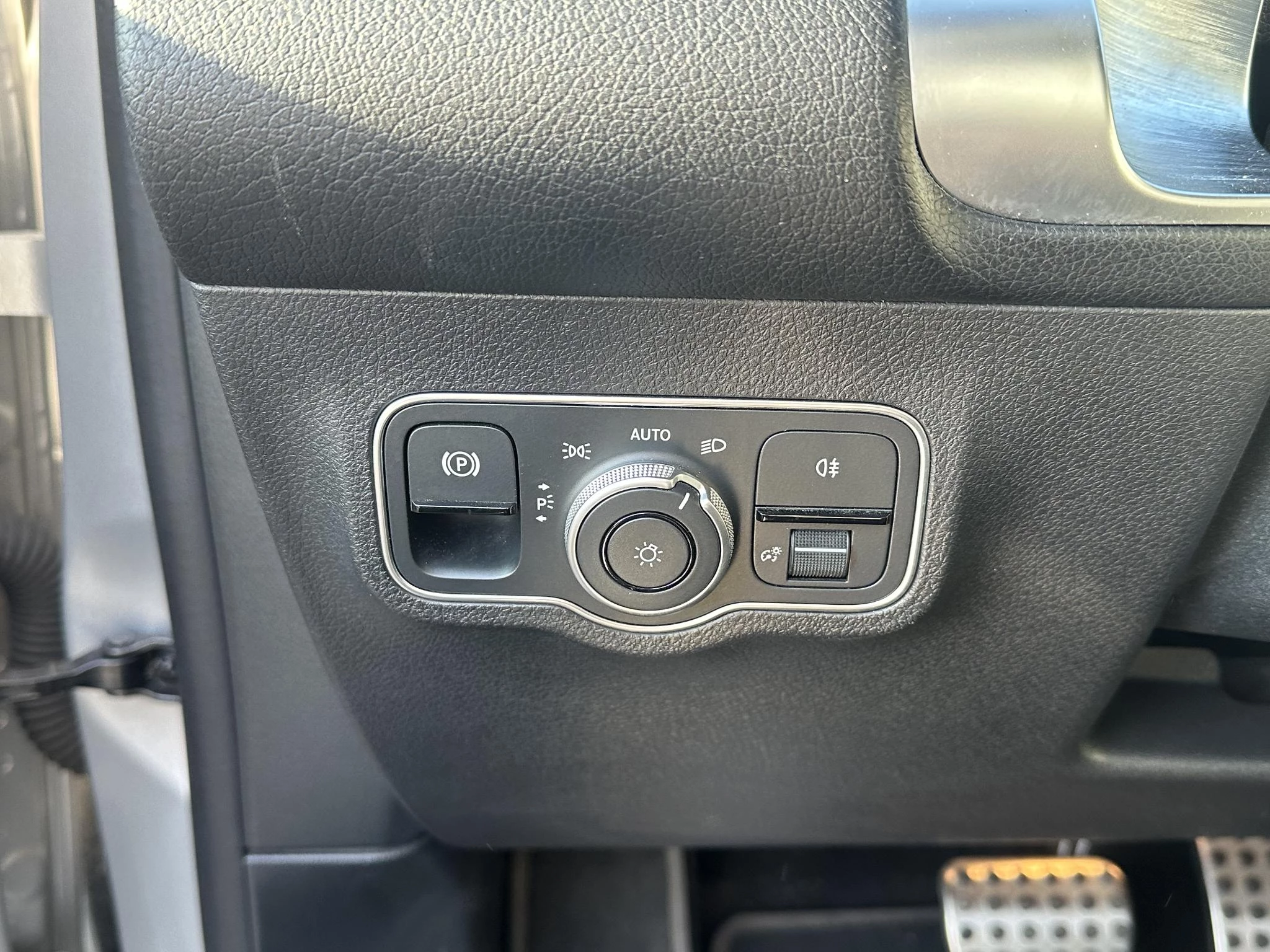 Hoofdafbeelding Mercedes-Benz EQB