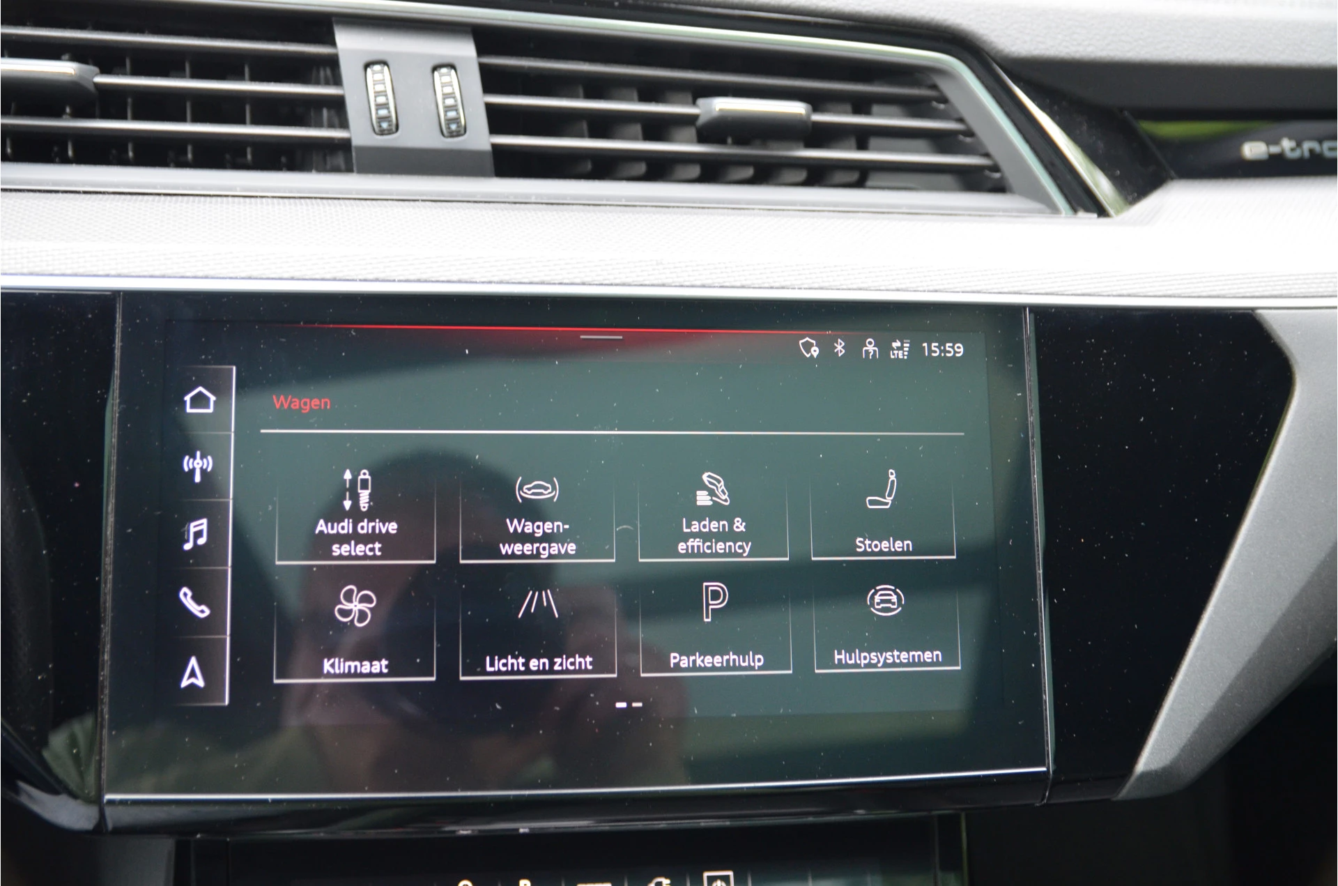 Hoofdafbeelding Audi e-tron