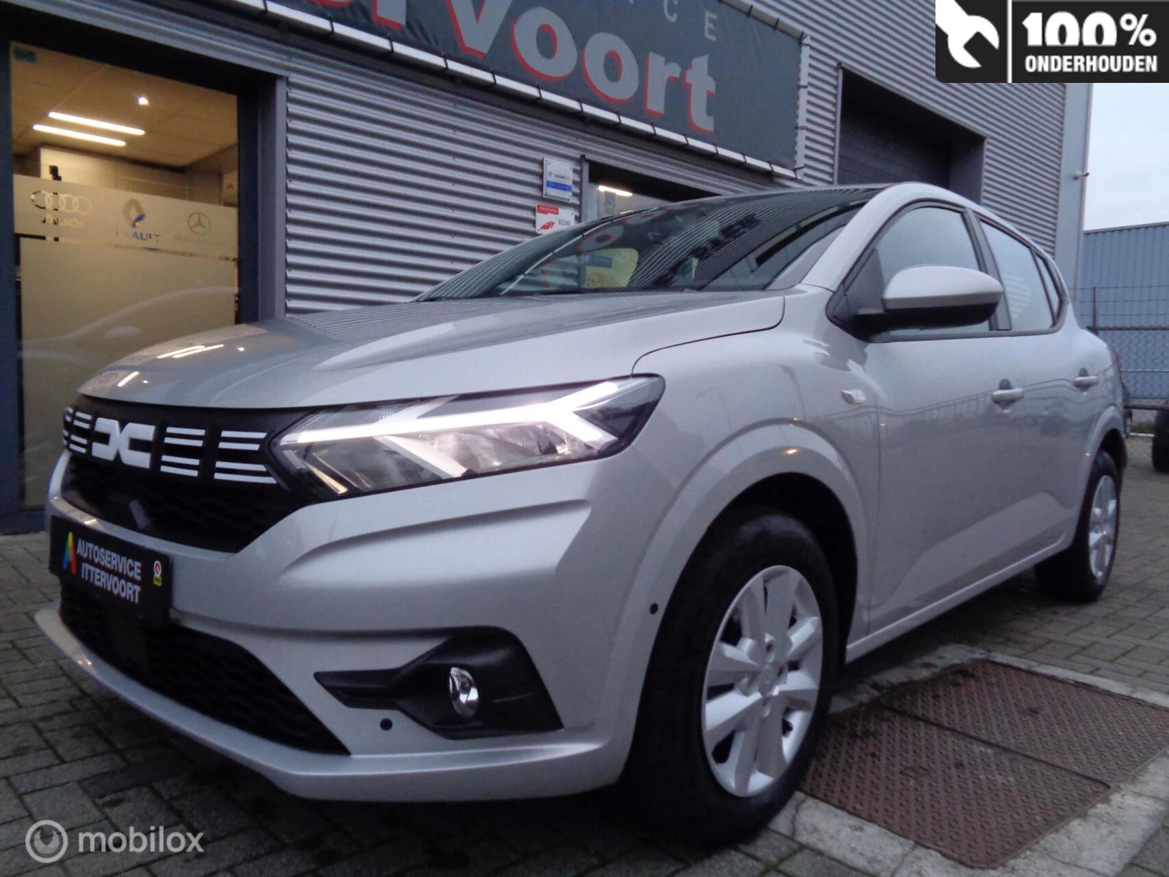 Hoofdafbeelding Dacia Sandero