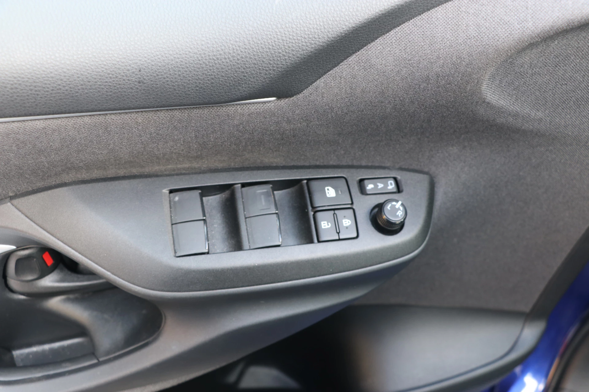Hoofdafbeelding Mazda 2 Hybrid