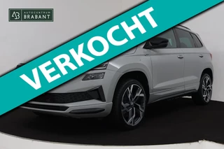 Skoda Karoq 1.5 TSI ACT Sportline Business (PANORAMADAK, STOEL-/STUURVERWARMING, ELEKT. TREKHAAK, ADAPTIVE CRUISE, CAMERA)