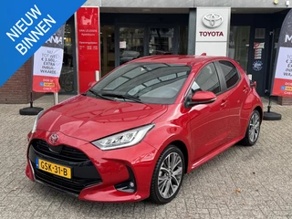 Toyota Yaris Hybrid 130 EXECUTIVE STOELVERW 17'' LM-VELGEN 4S-BANDEN  BLIND SPOT PARK-SENSOREN NAVI CAMERA APPLE/ANDROID CLIMA NL-AUTO