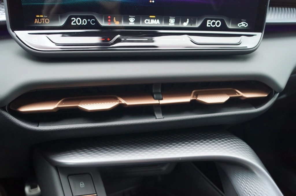 Hoofdafbeelding CUPRA Terramar