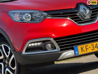 Renault Captur 0.9 TCe Xmod - Rouge Flamme/Noir Etoile - Topstaat