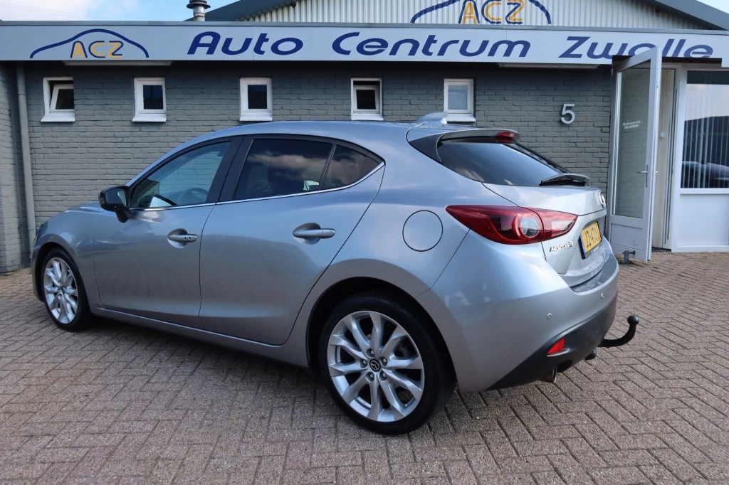 Hoofdafbeelding Mazda 3