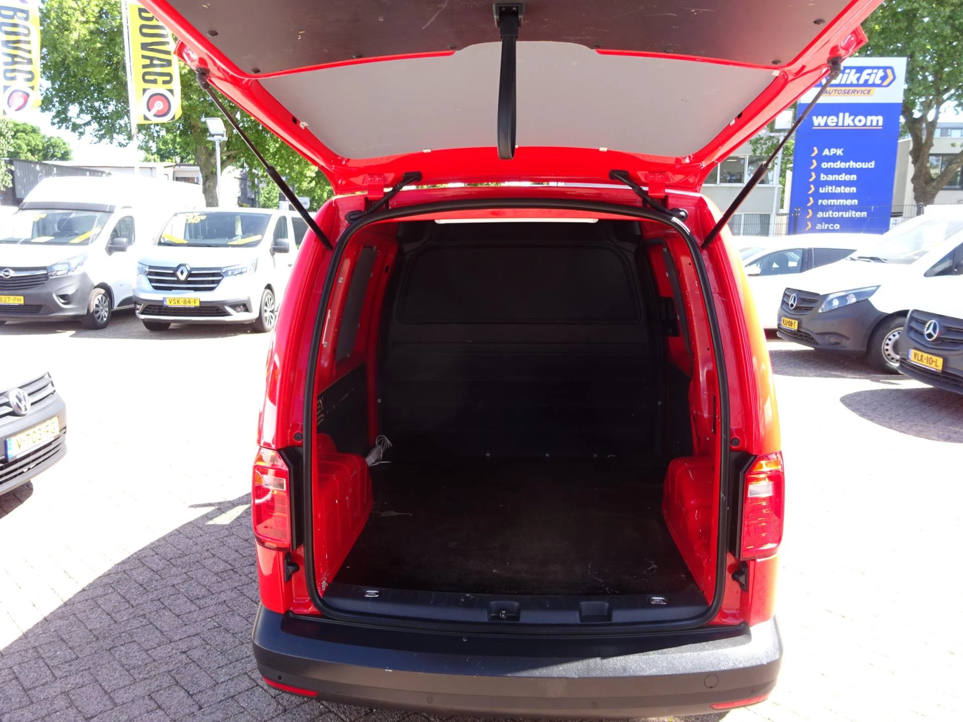 Hoofdafbeelding Volkswagen Caddy